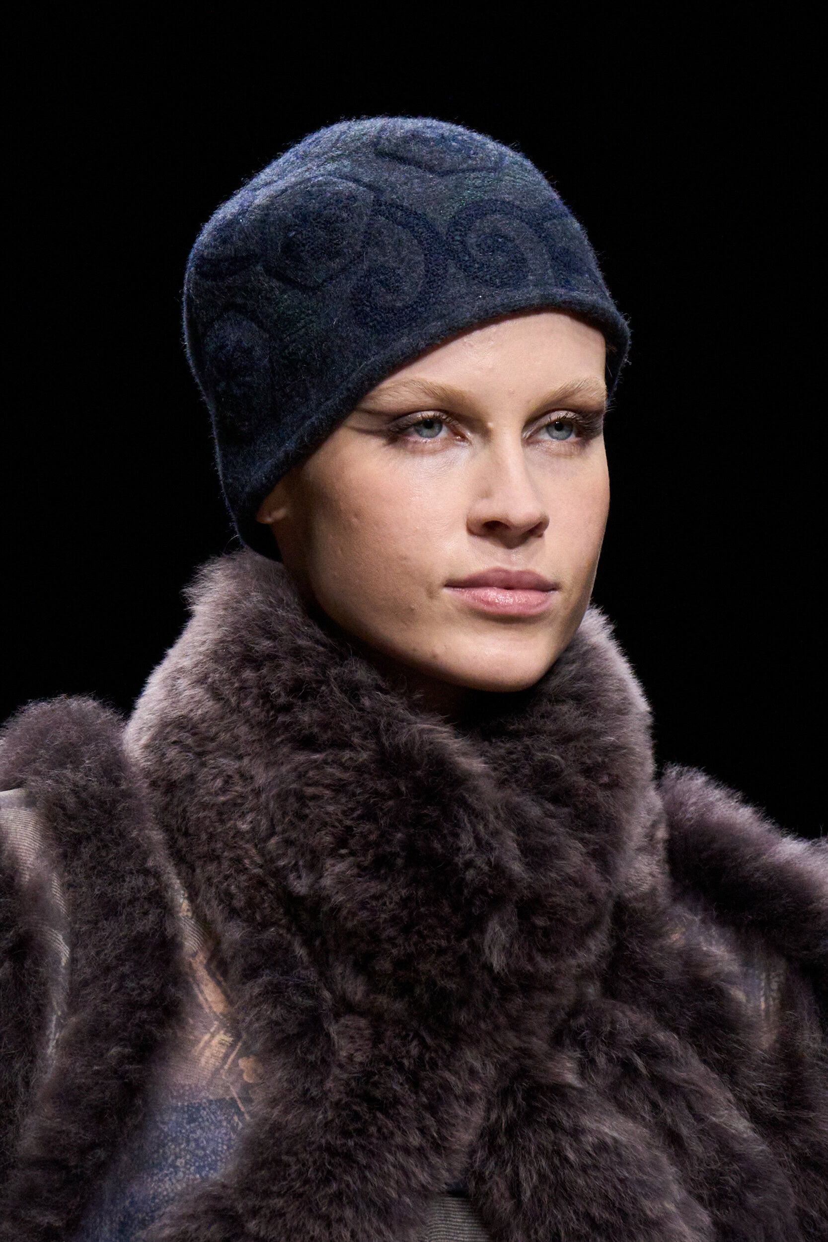 Giorgio Armani Fall 2025 Fashion Show Details