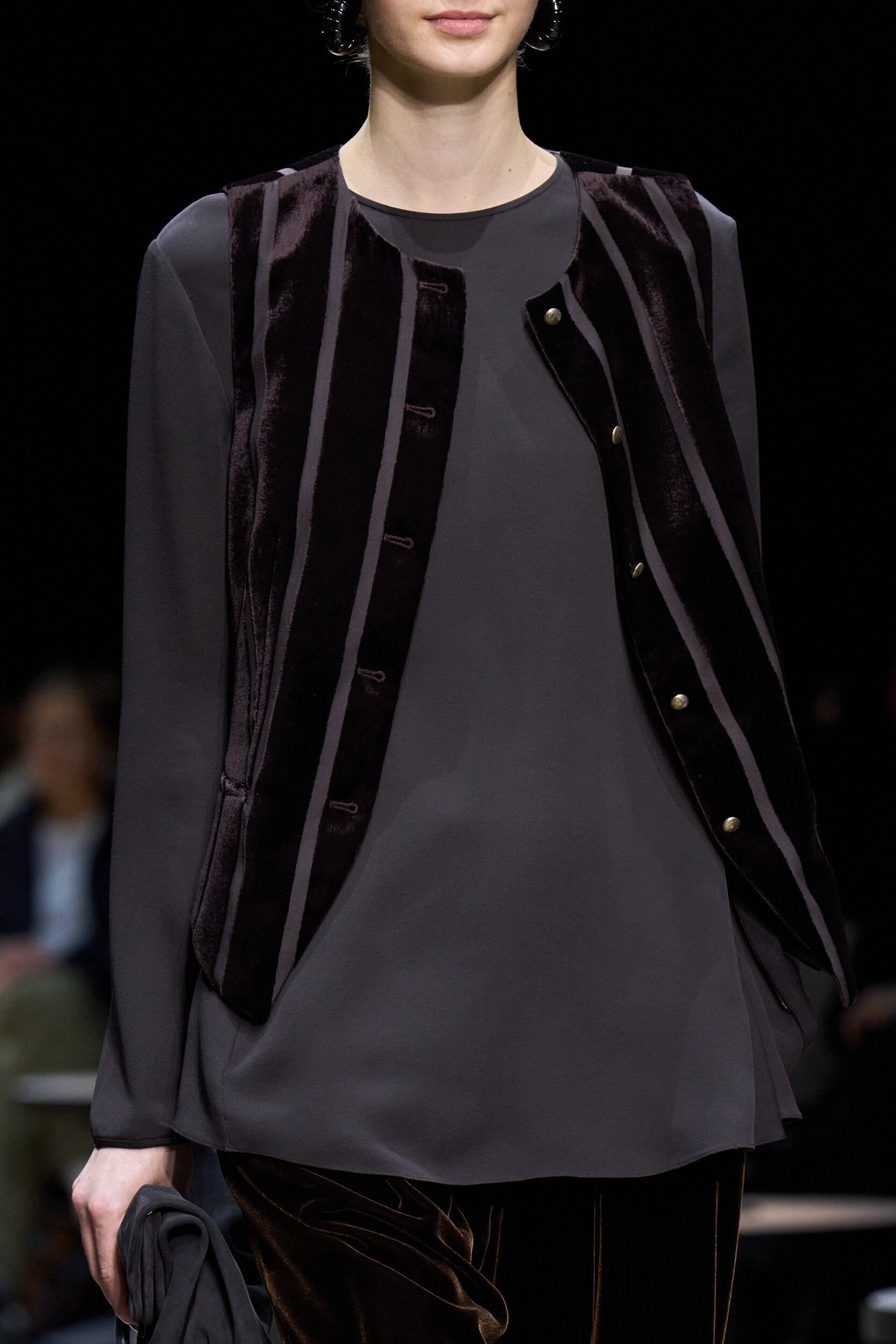 Giorgio Armani Fall 2025 Fashion Show Details