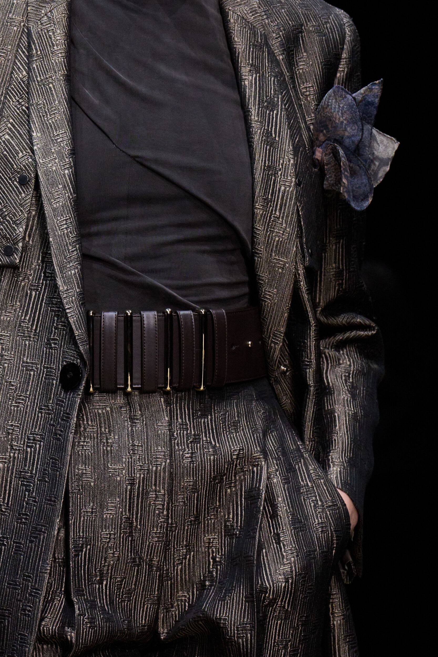 Giorgio Armani Fall 2025 Fashion Show Details