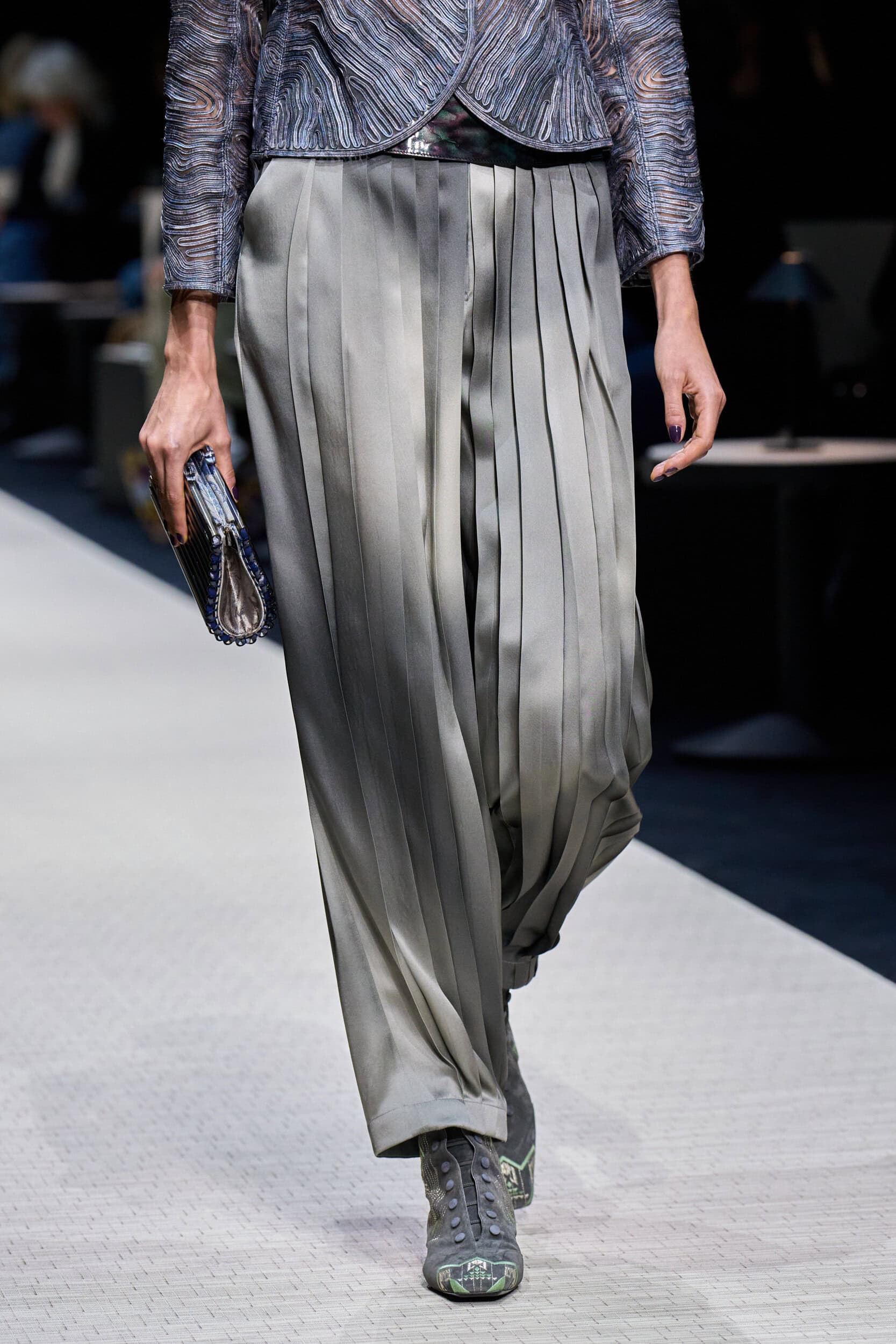 Giorgio Armani Fall 2025 Fashion Show Details