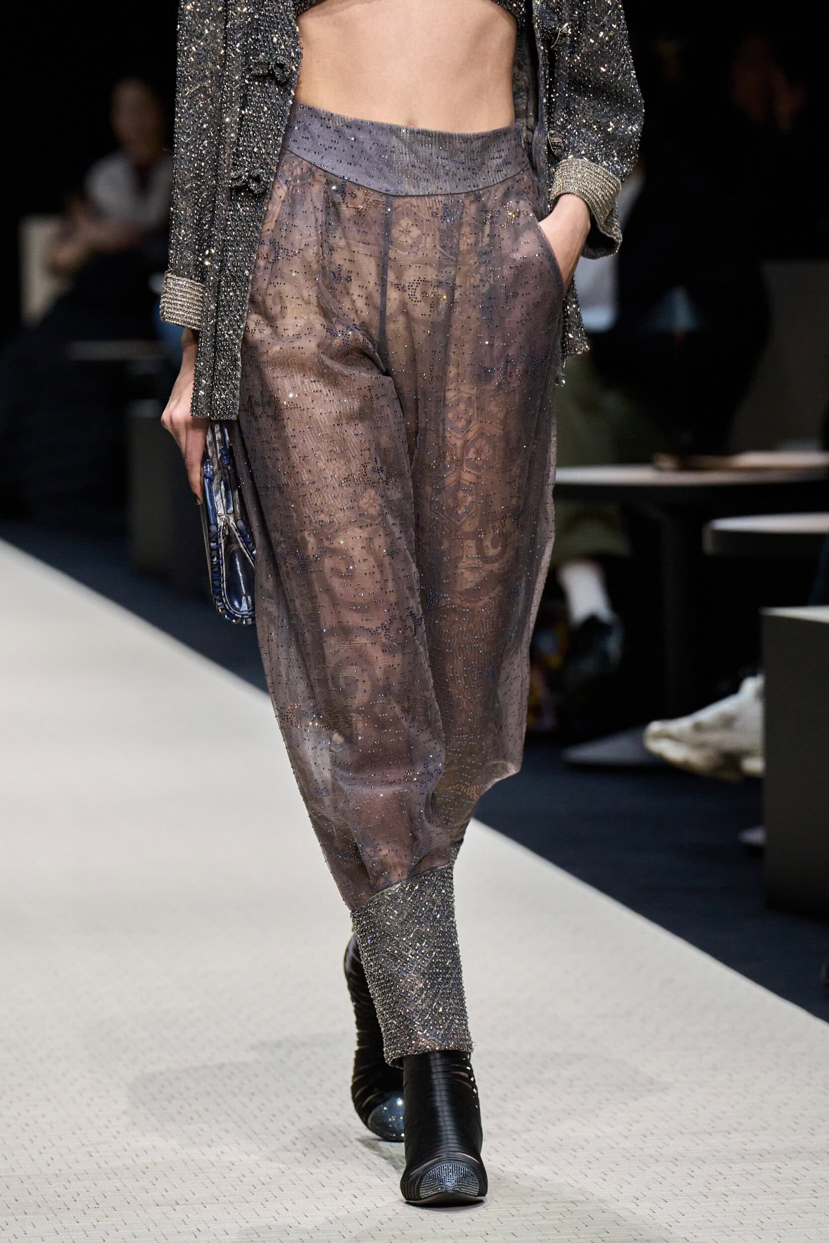 Giorgio Armani Fall 2025 Fashion Show Details