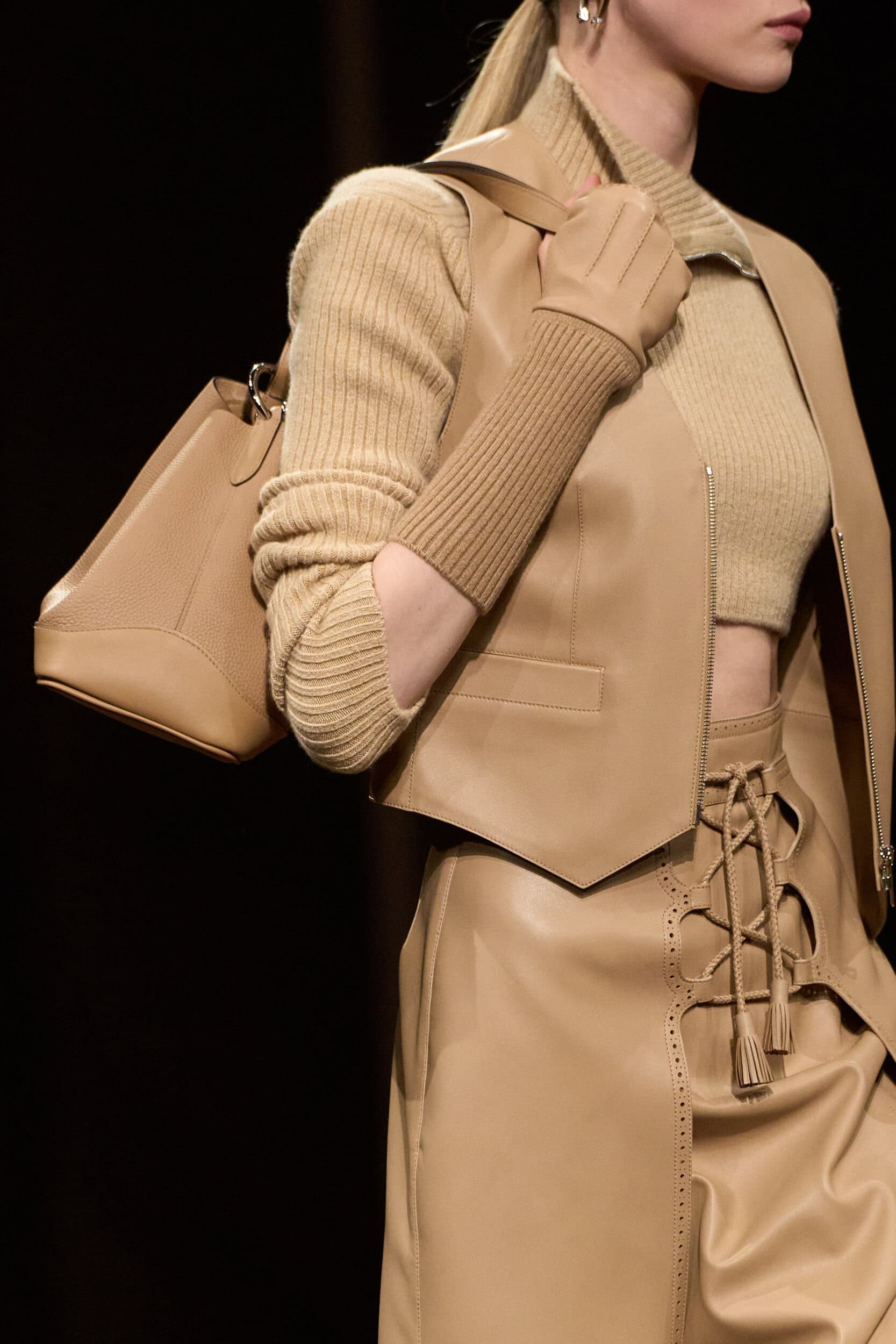 Hermes Fall 2025 Fashion Show Details