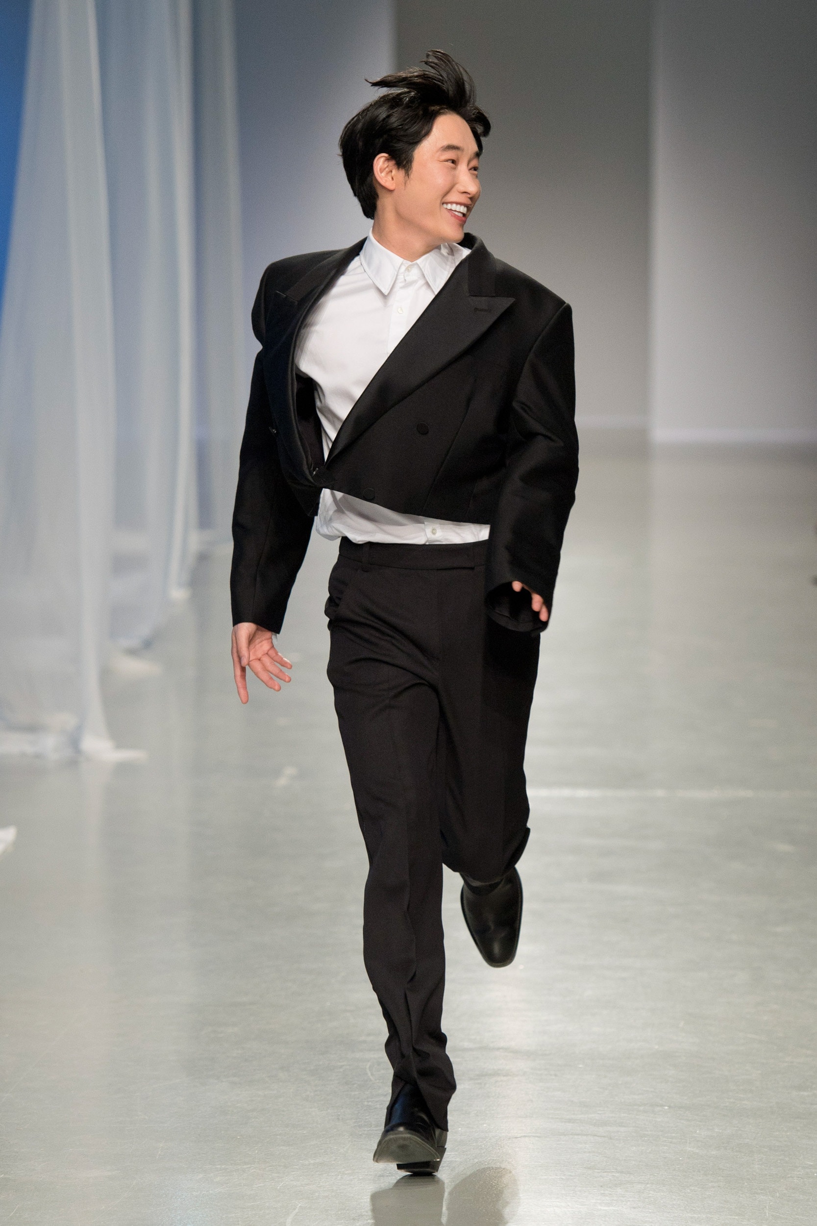 Kimhekim Fall 2025 Fashion Show
