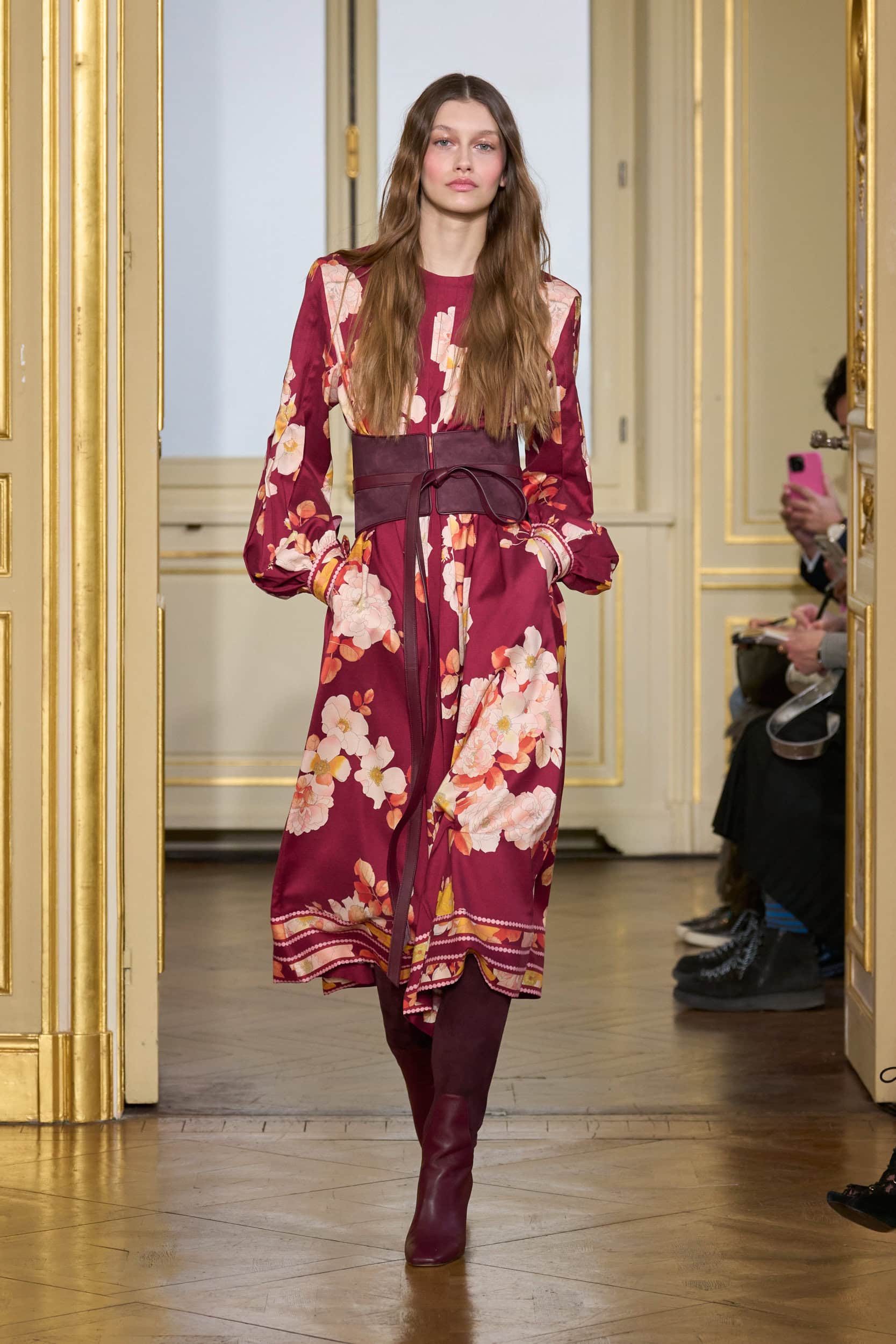 Leonard Paris Fall 2025 Fashion Show
