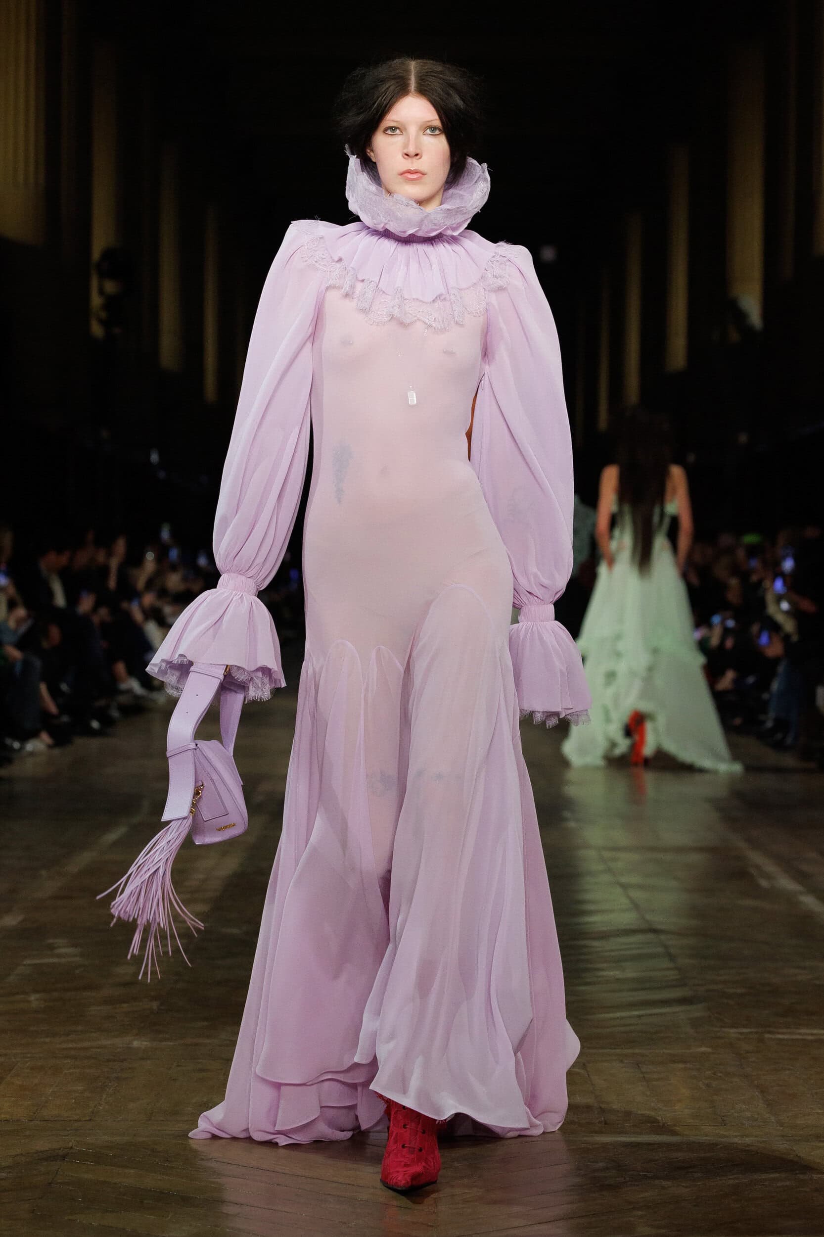 Alexander Mcqueen Fall 2025 Fashion Show