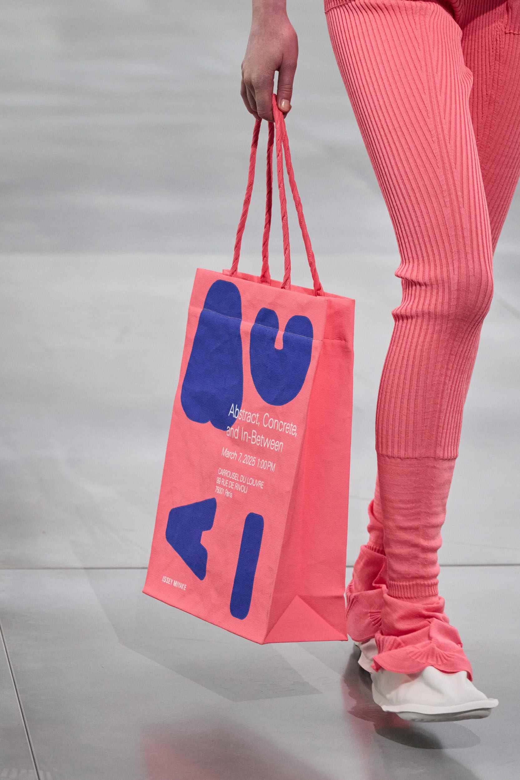 Issey Miyake Fall 2025 Fashion Show Details