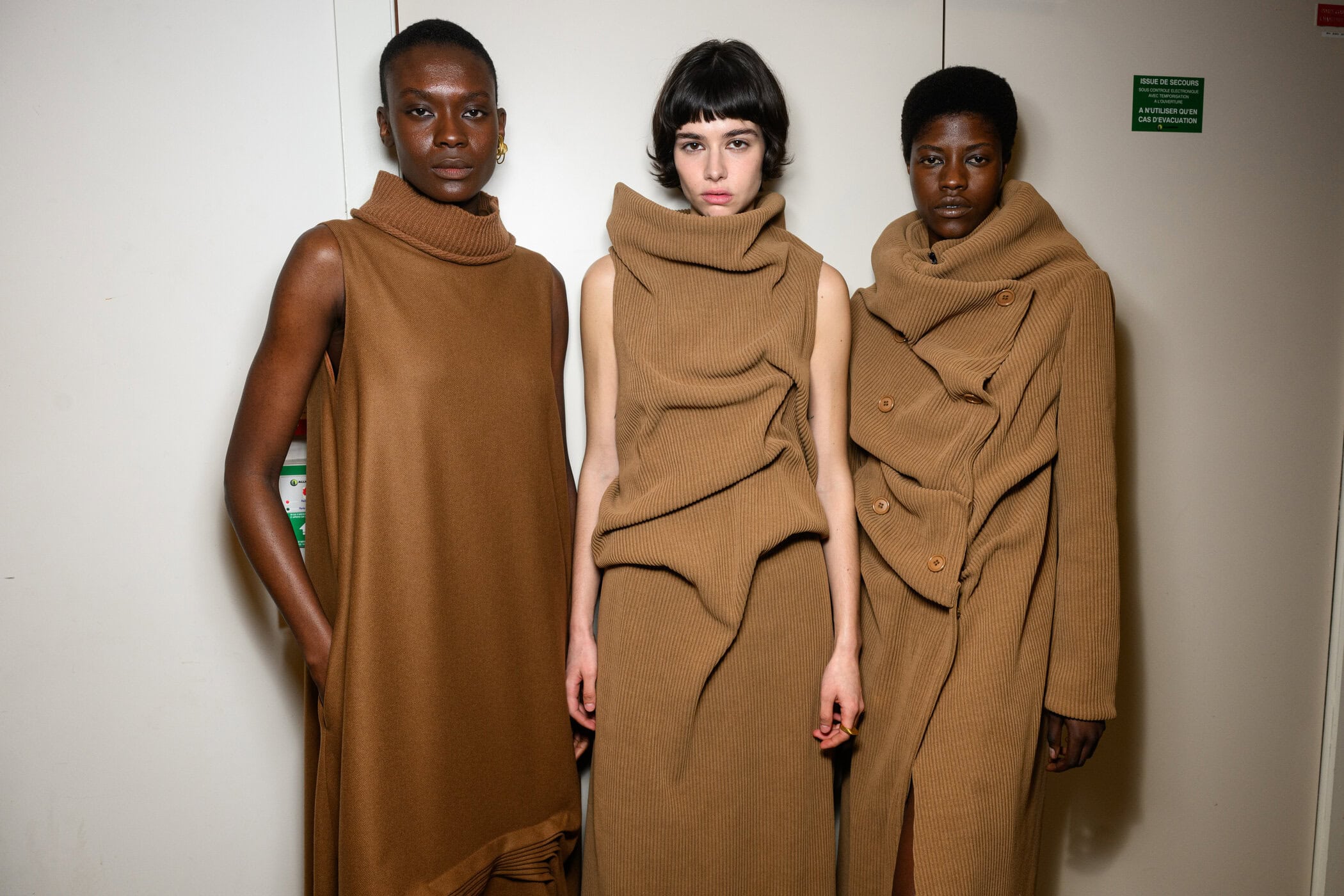 Mossi Fall 2025 Fashion Show Backstage