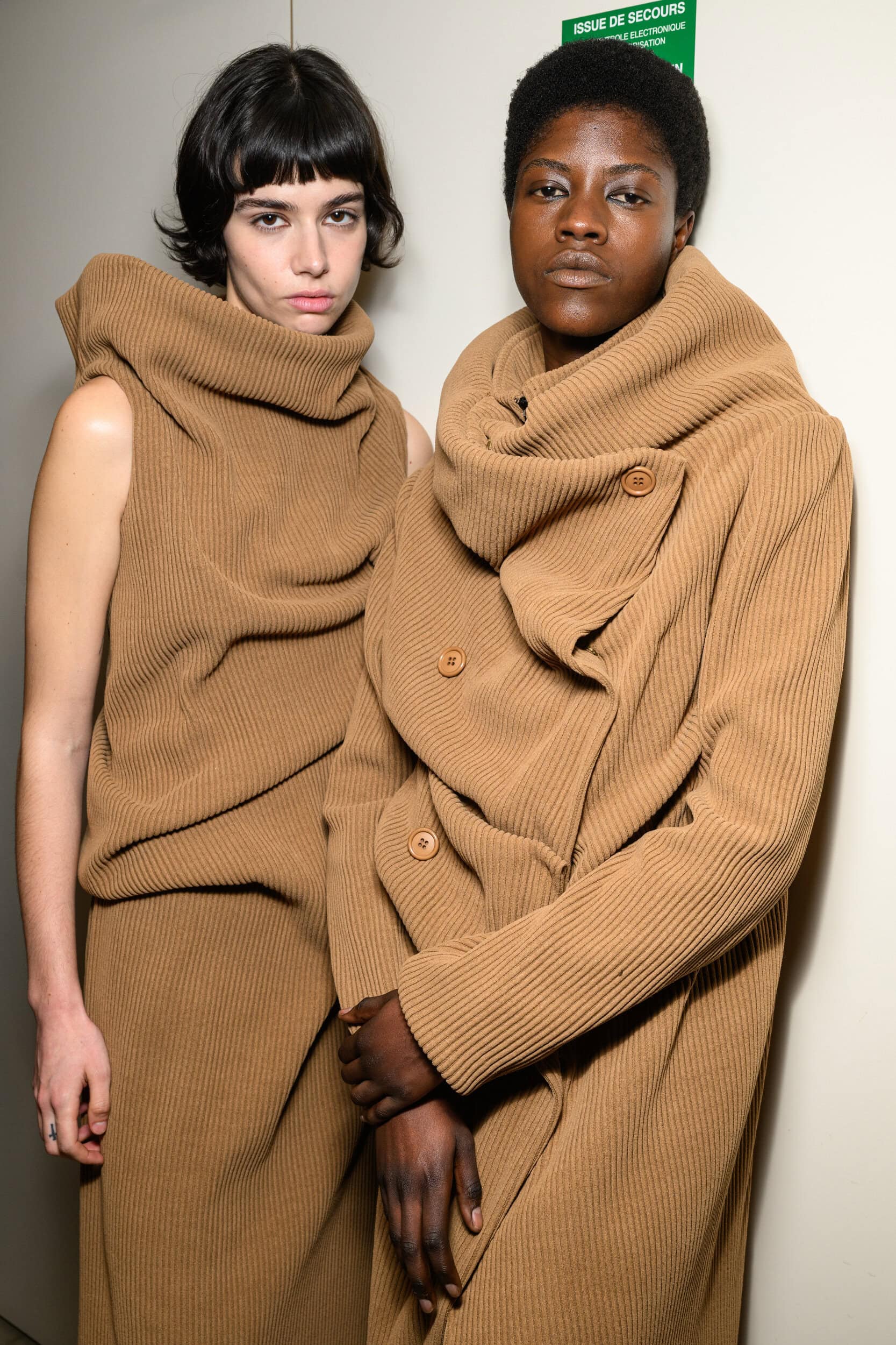 Mossi Fall 2025 Fashion Show Backstage