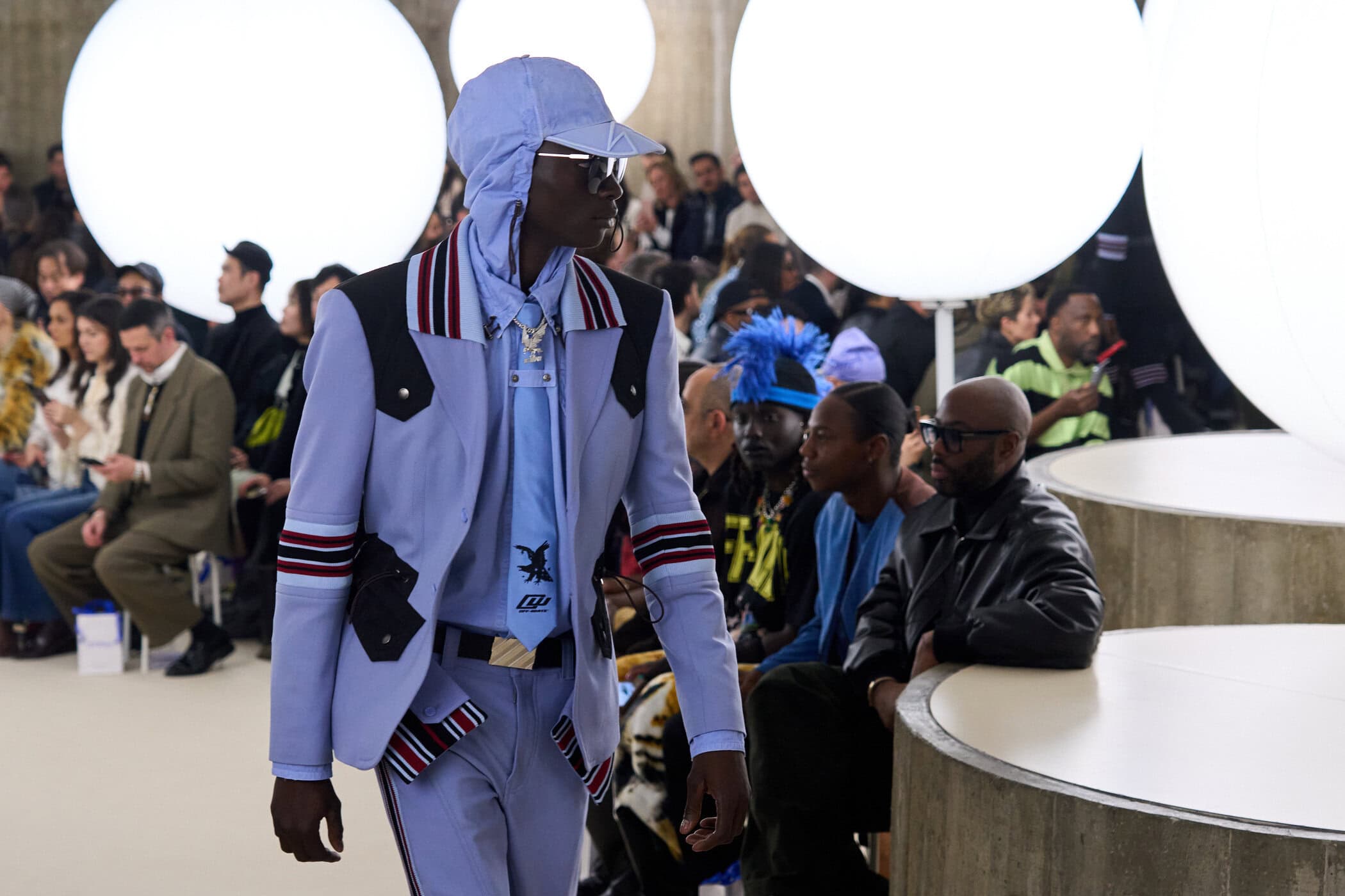 Off-white Fall 2025 Fashion Show Atmosphere