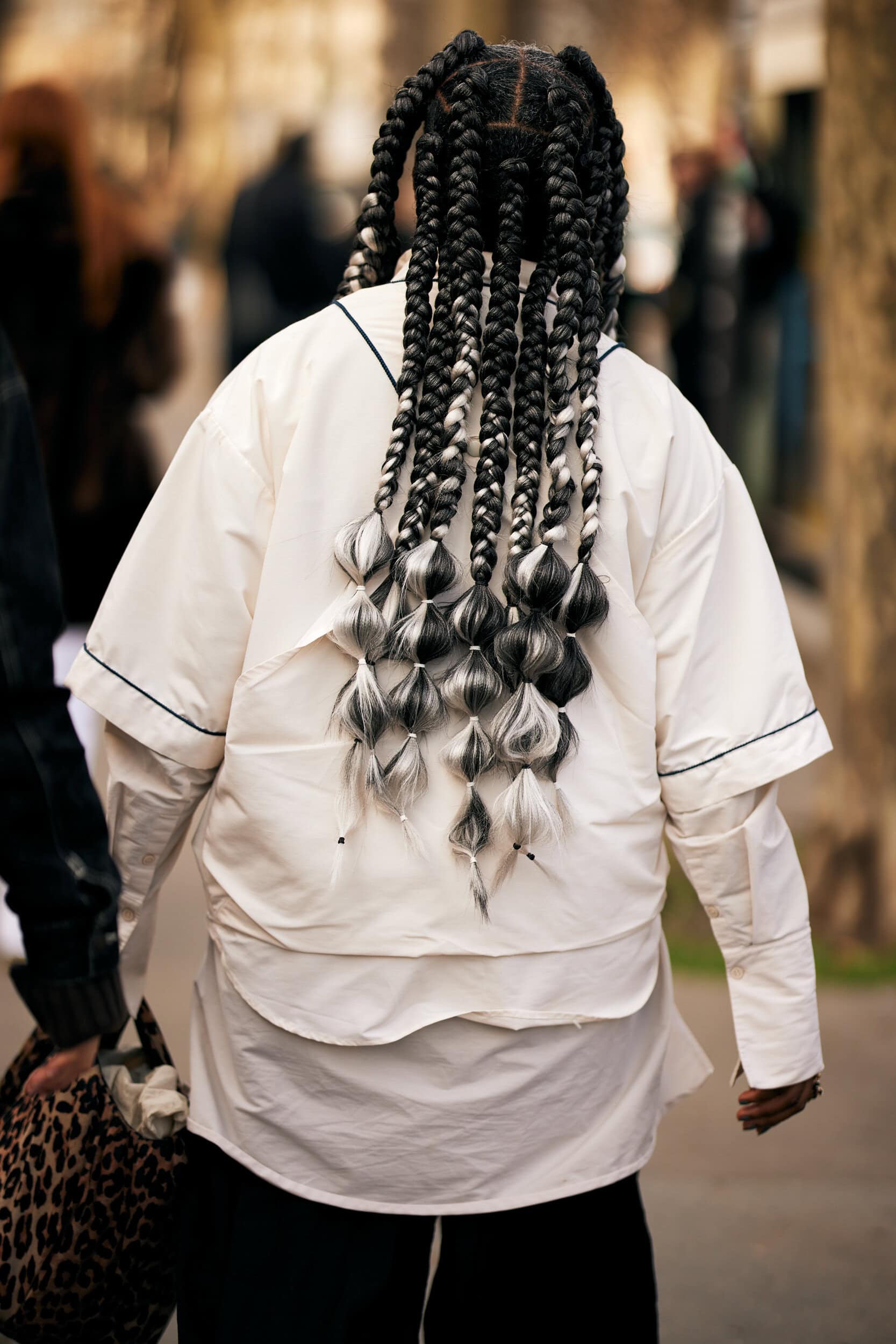 Paris Fall 2025 Street Style Day 2