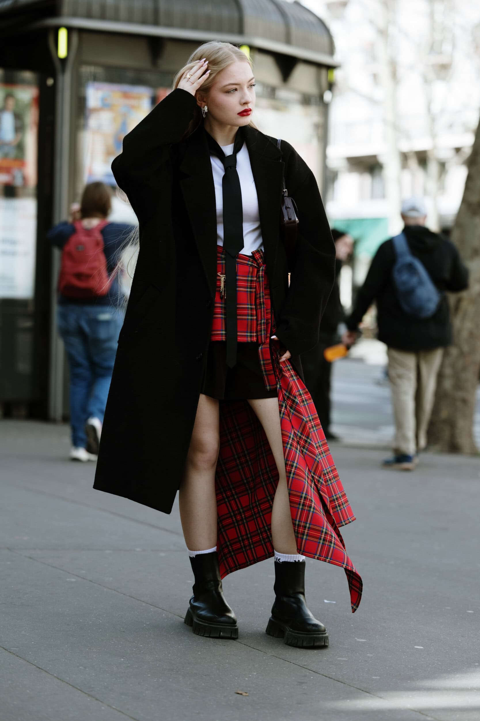 Paris Fall 2025 Street Style Day 6