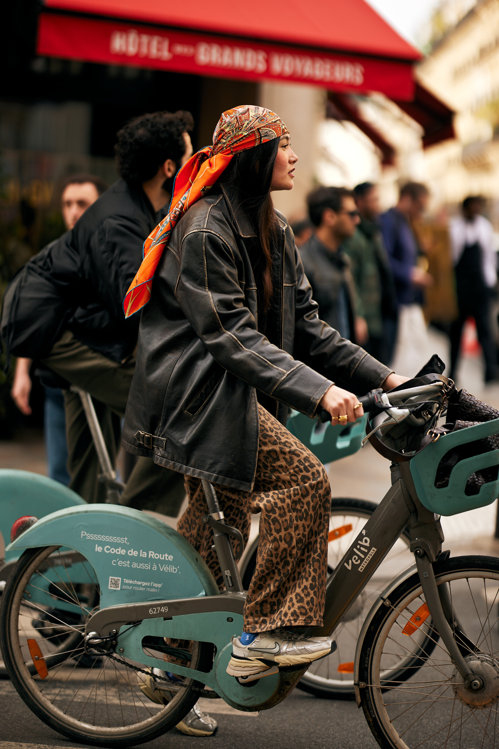 Paris Fall 2025 Street Style Day 7