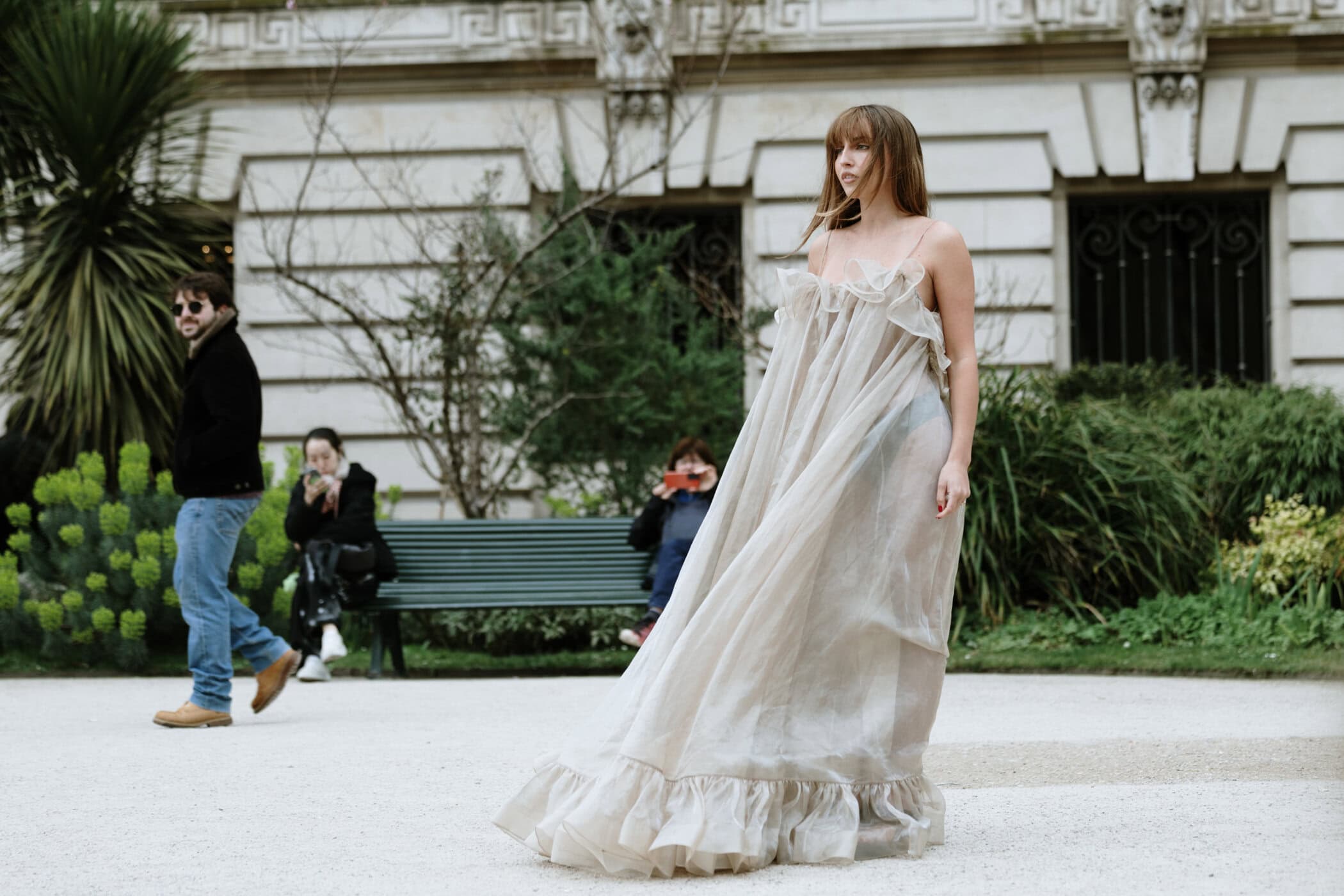 Paris Fall 2025 Street Style Day 8