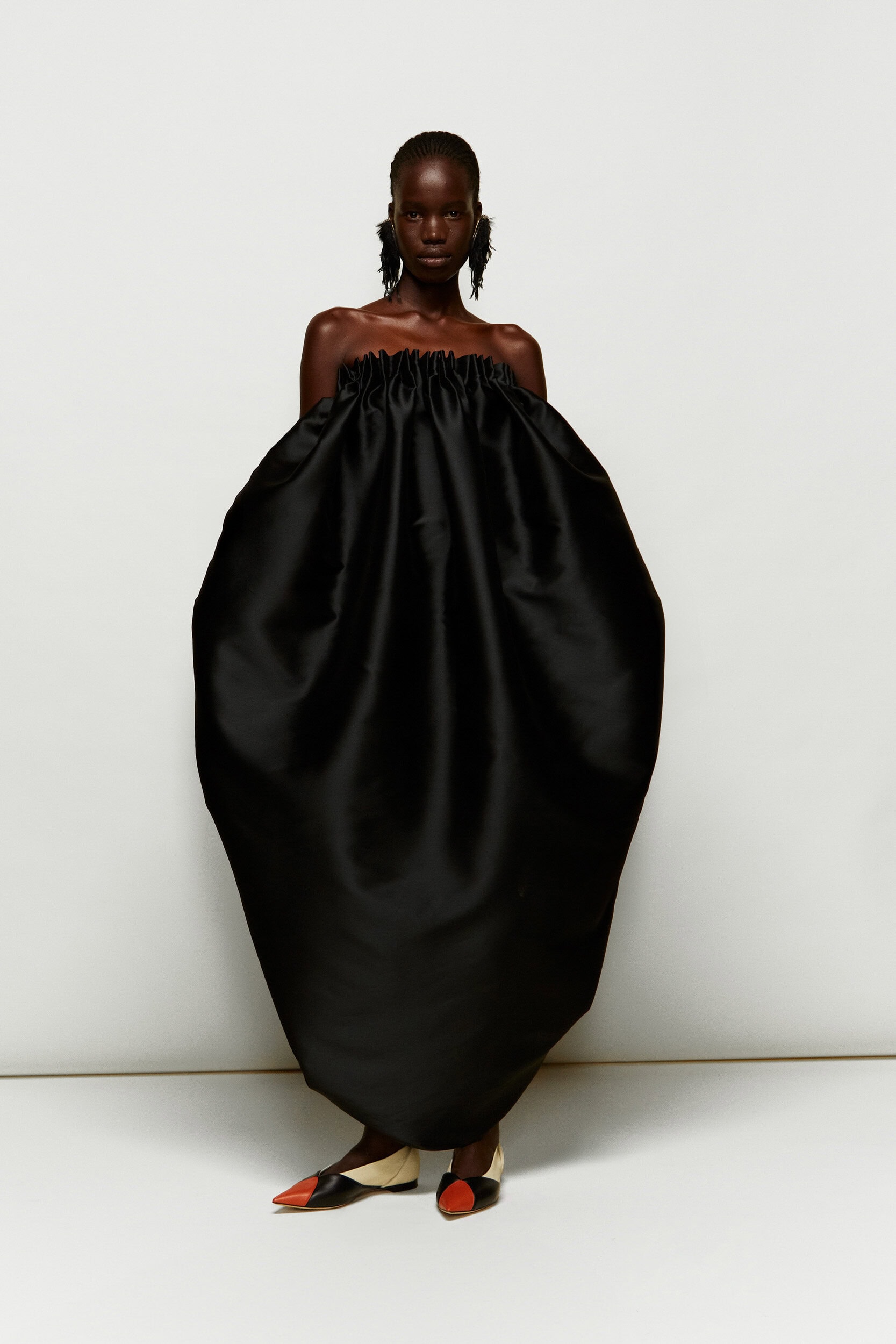 Rochas Fall 2025 Fashion Show