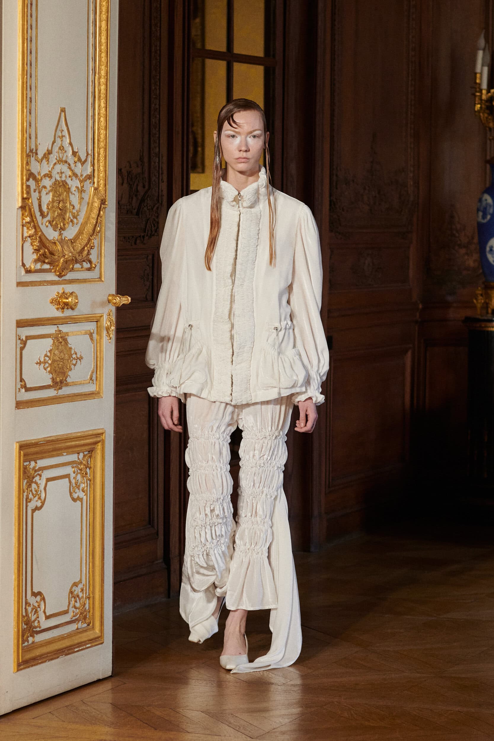 Roisin Pierce Fall 2025 Fashion Show