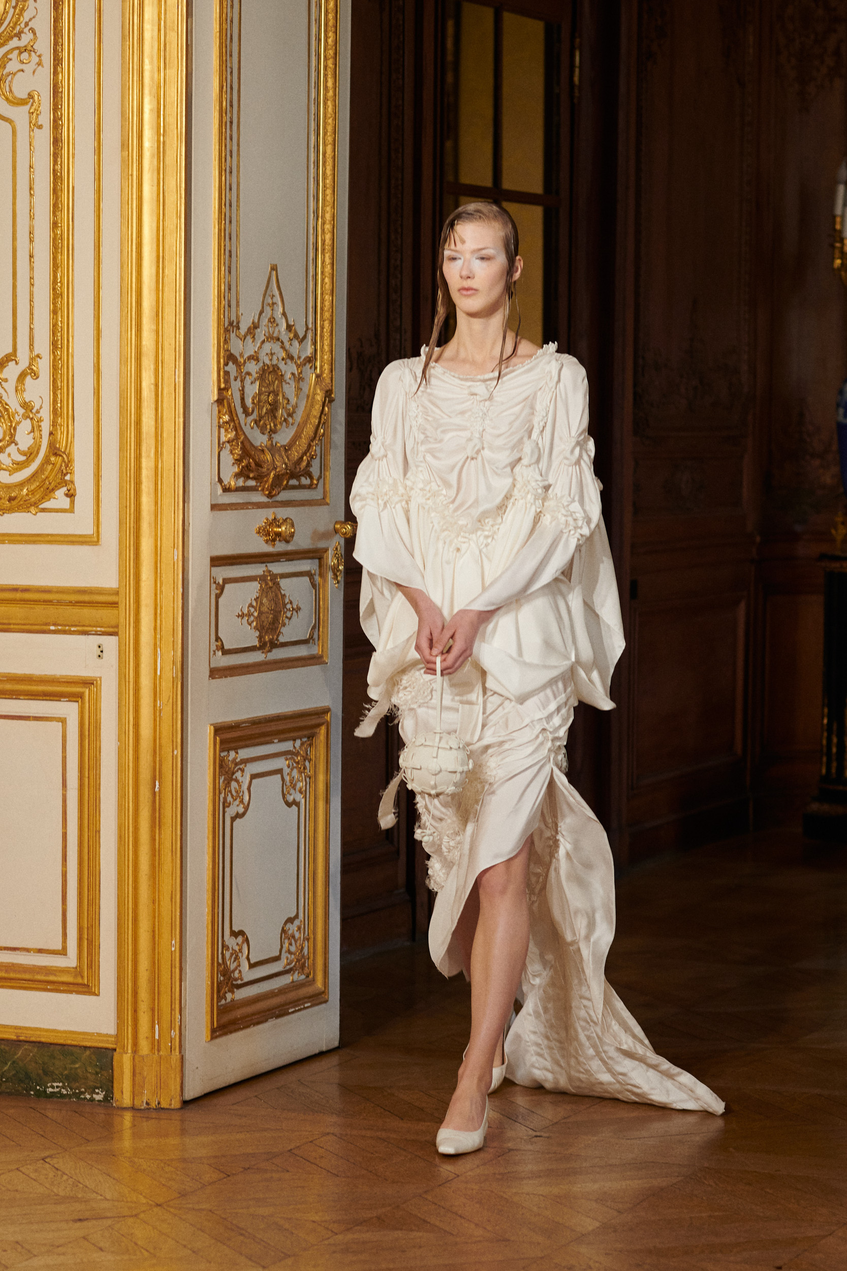 Roisin Pierce Fall 2025 Fashion Show