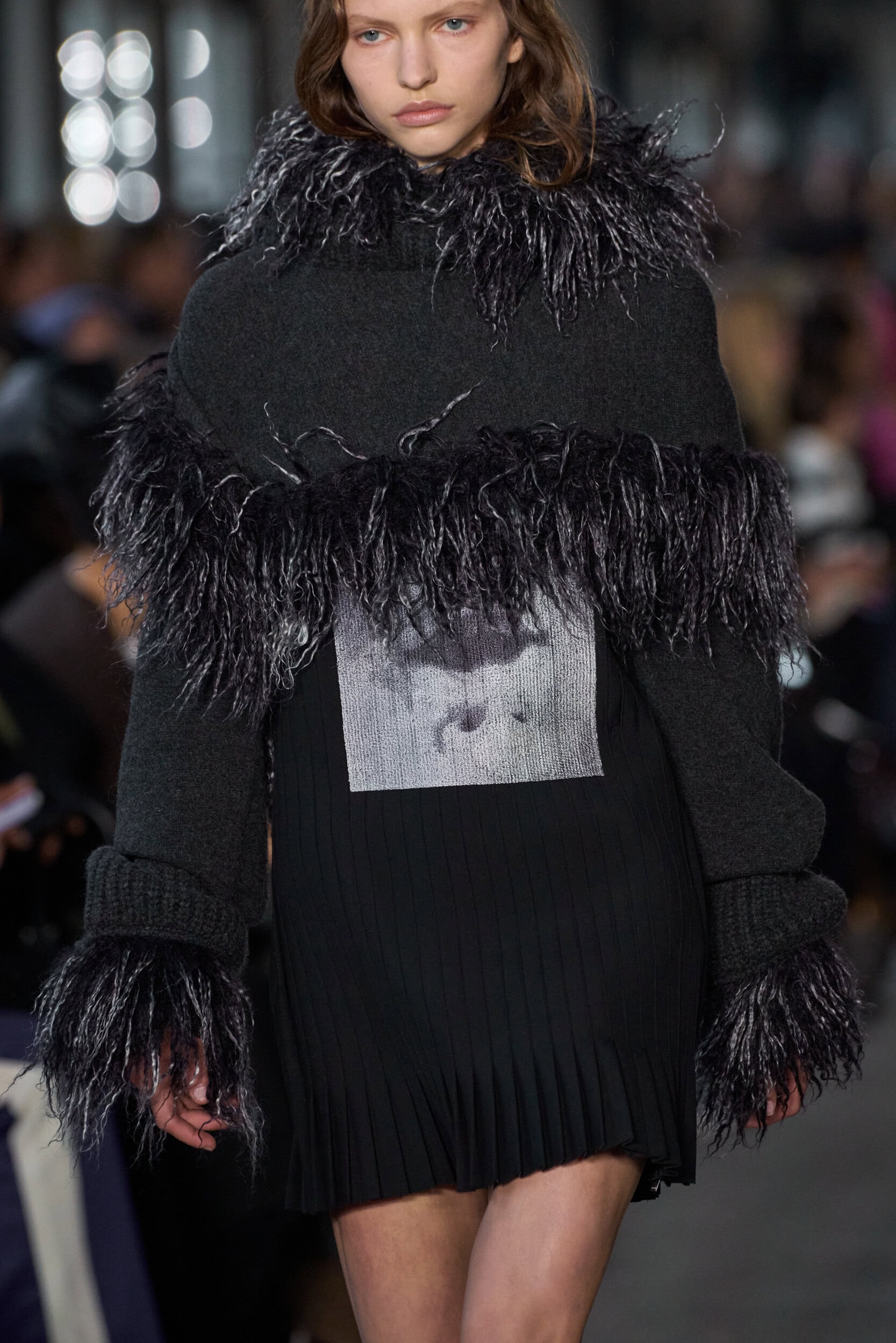 Sacai Fall 2025 Fashion Show Details