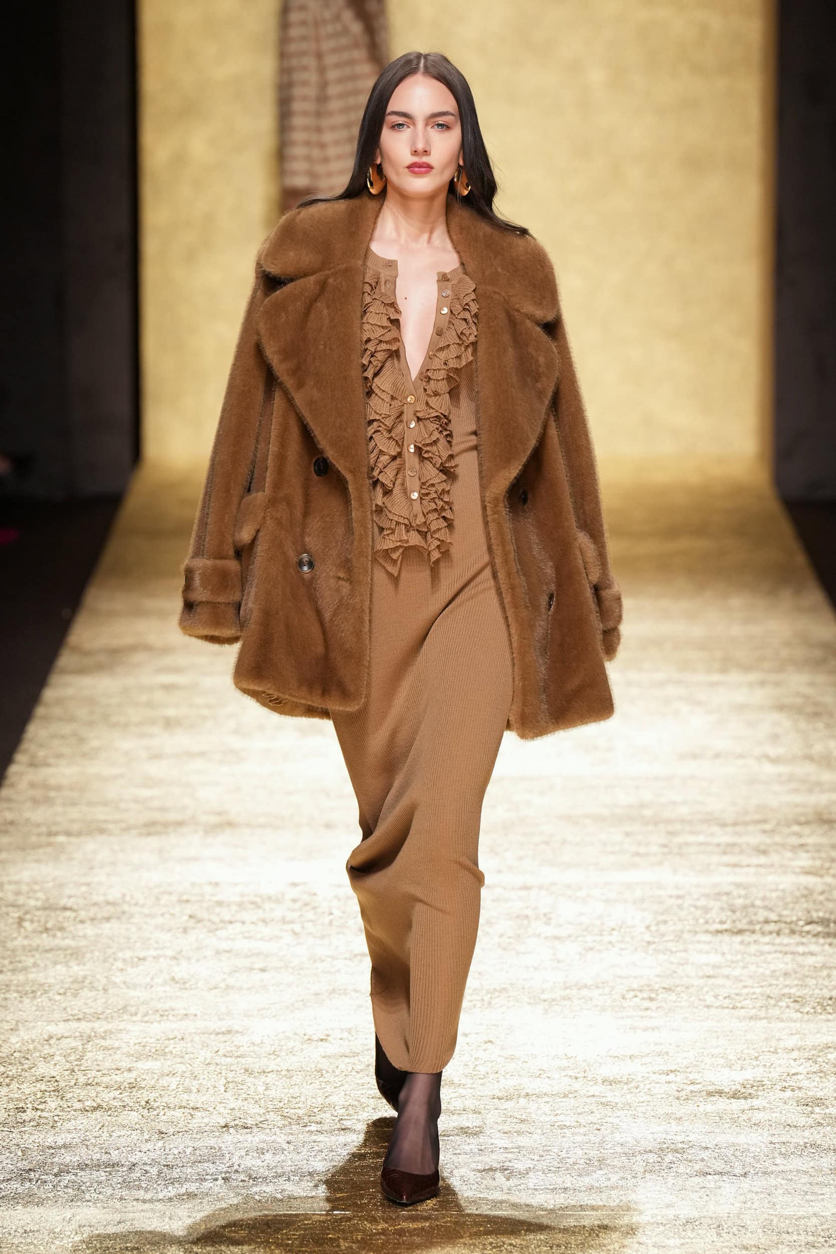 Luisa Spagnoli Fall 2025 Fashion Show