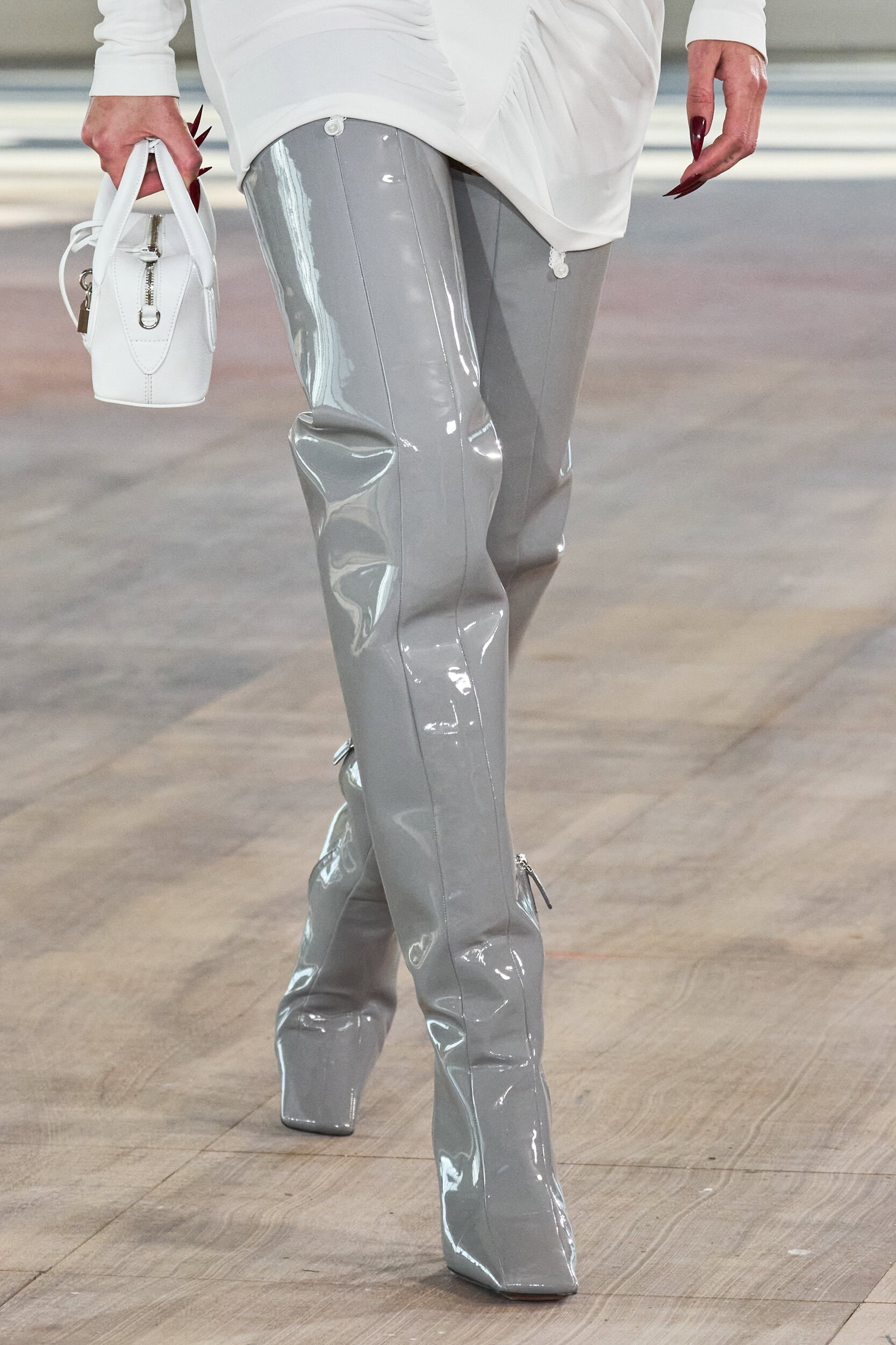 Stella Mccartney Fall 2025 Fashion Show Details