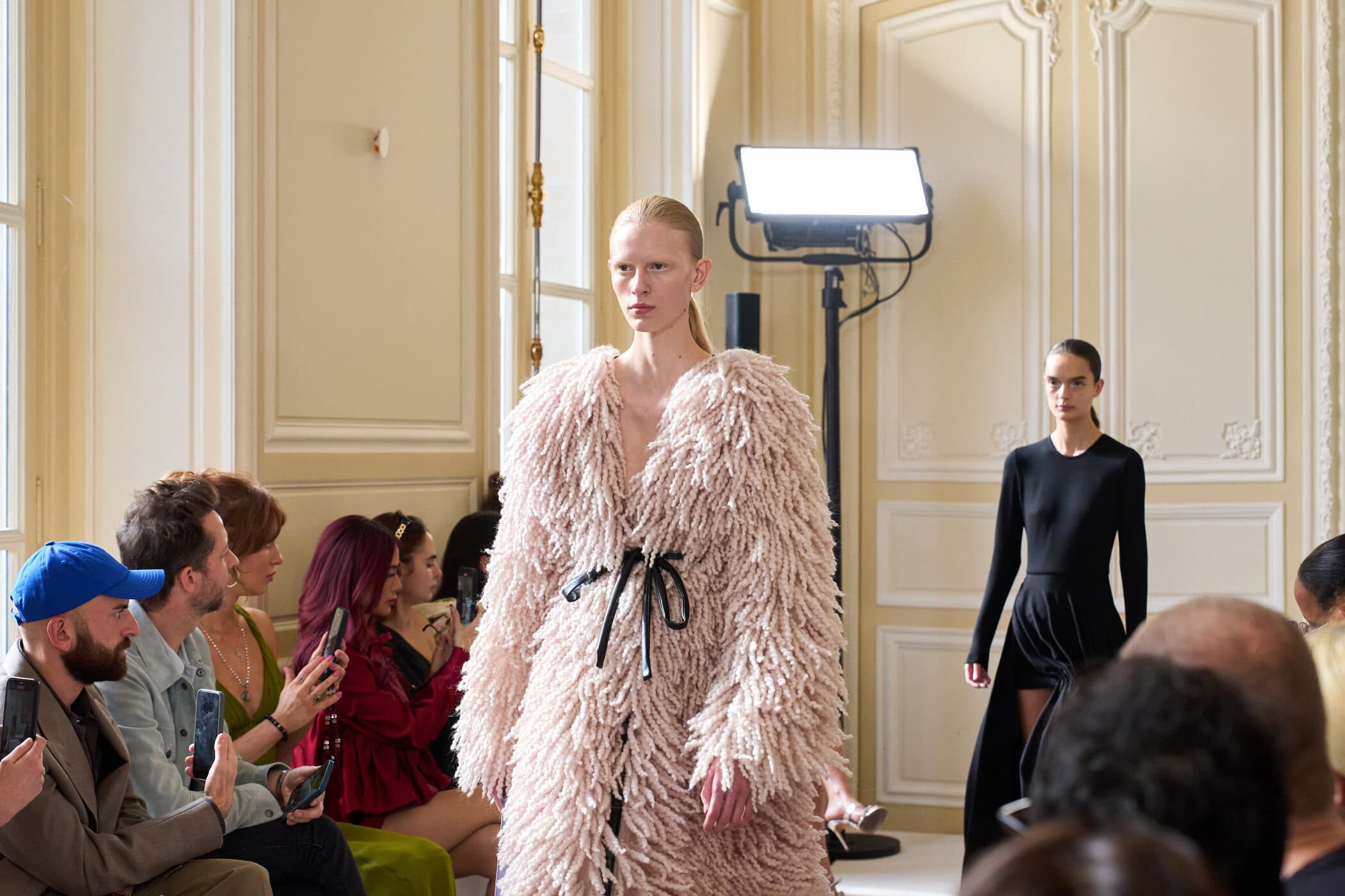 Giambattista Valli Fall 2025 Fashion Show Atmosphere