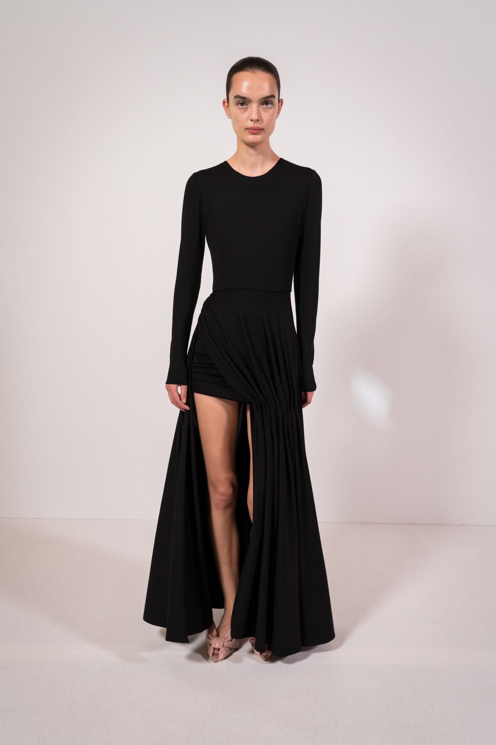 Giambattista Valli Fall 2025 Fashion Show Backstage