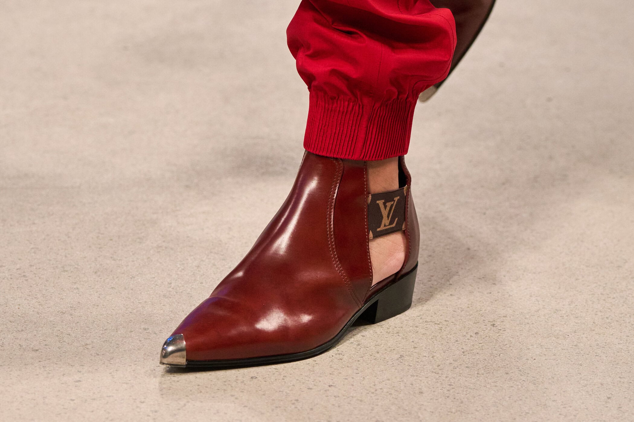 Louis Vuitton Fall 2025 Fashion Show Details