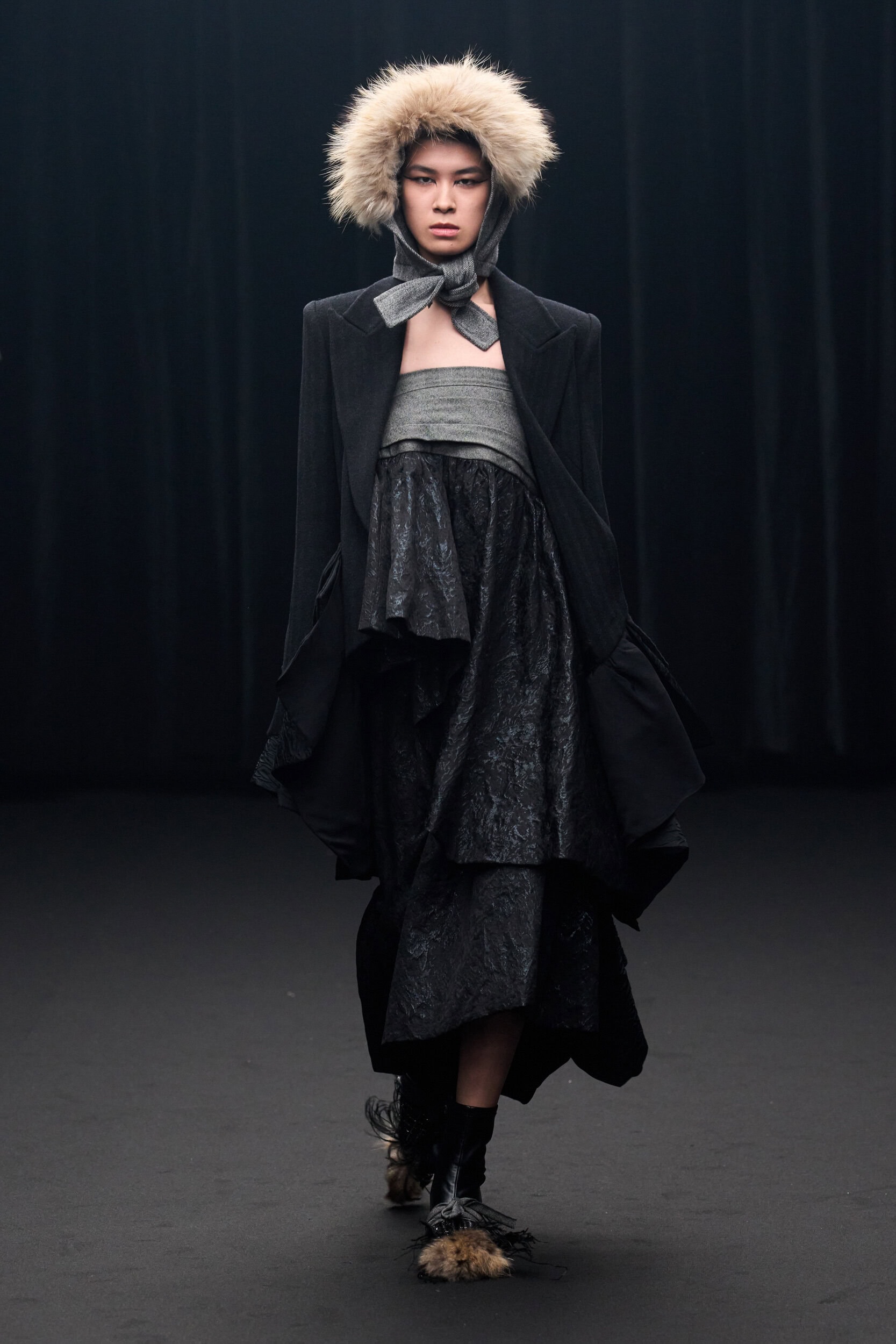 Youjiyoung Fall 2025 Fashion Show 