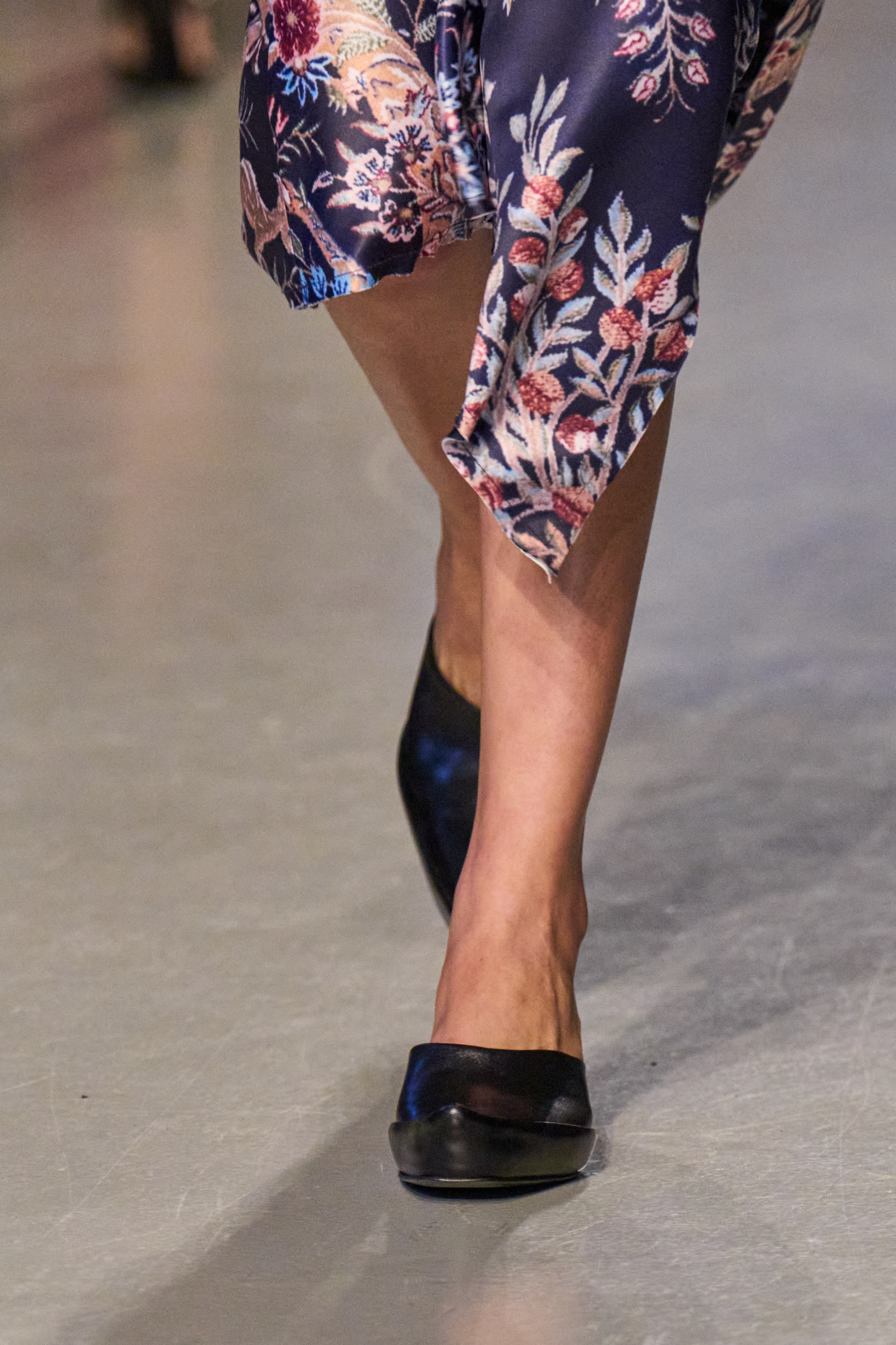 Zomer Fall 2025 Fashion Show Details