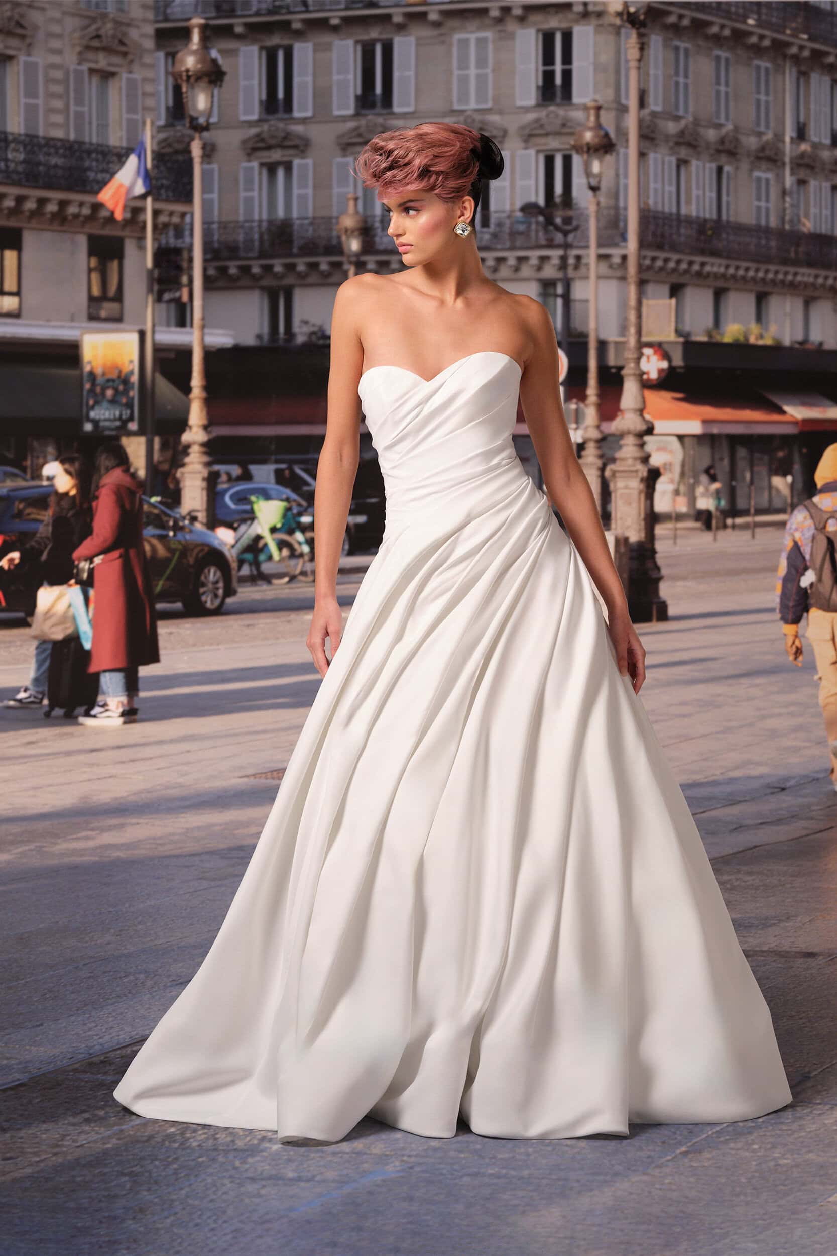 Viktor & Rolf  Bridal 2026 Fashion Show 