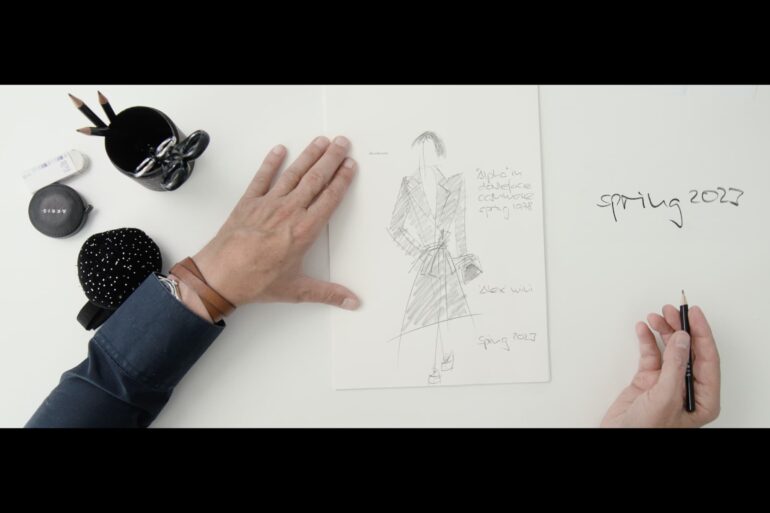 Akris Documentar