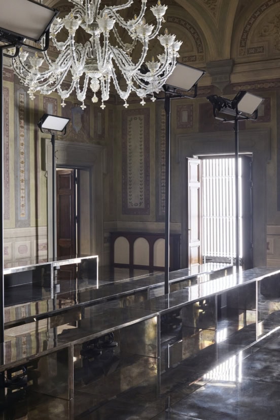Gucci Cruise 2026 Fashion Show Staging