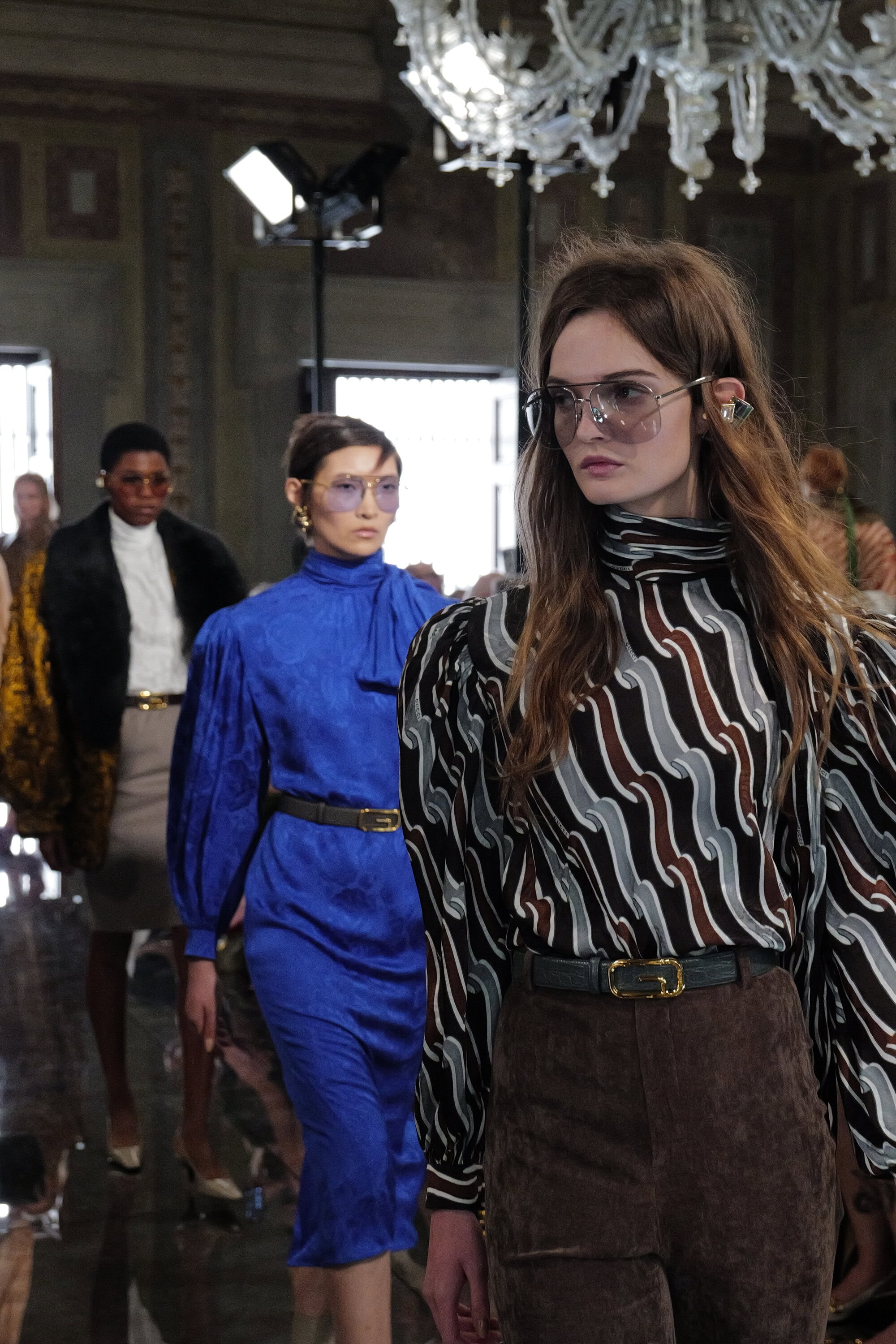 GUCCI カラフル　ボウタイブラウス GUCCI カラフル ボウタイブラウス 2606518441.jpg?1751780586