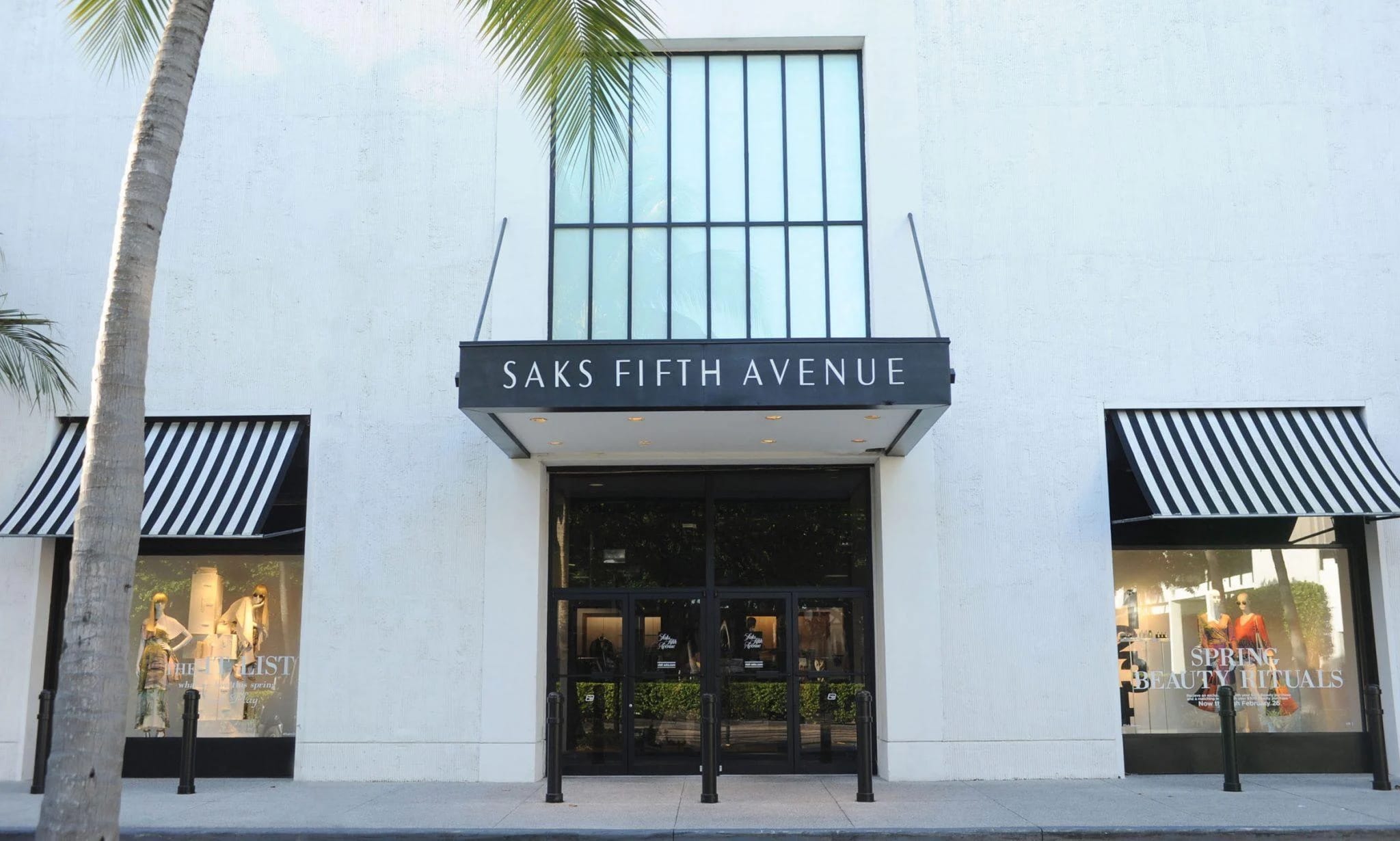 Saks Global to Cut 600 Brands, Expands Focus on Controlled Labels