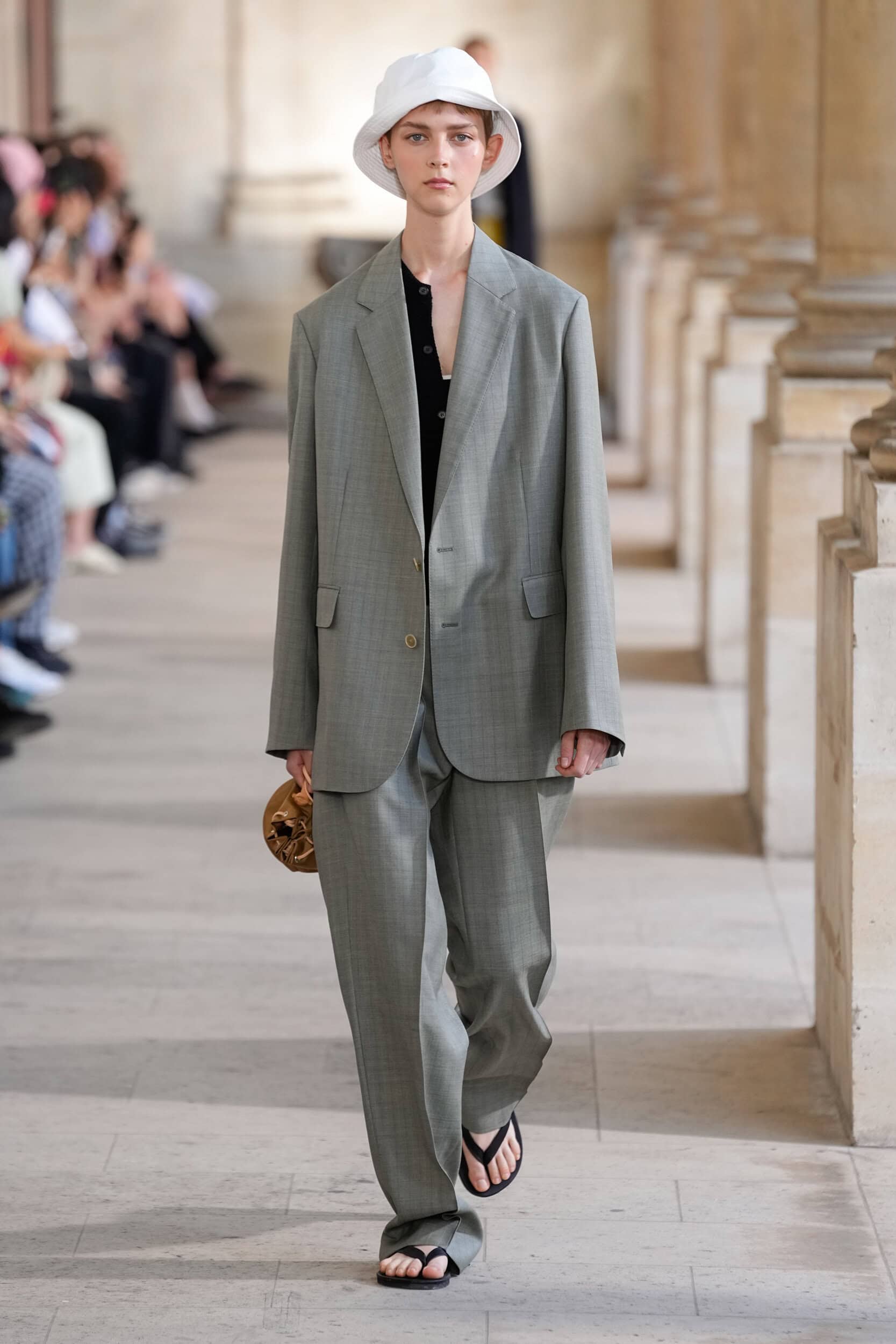 Auralee Spring 2026 Men's Fashion Show