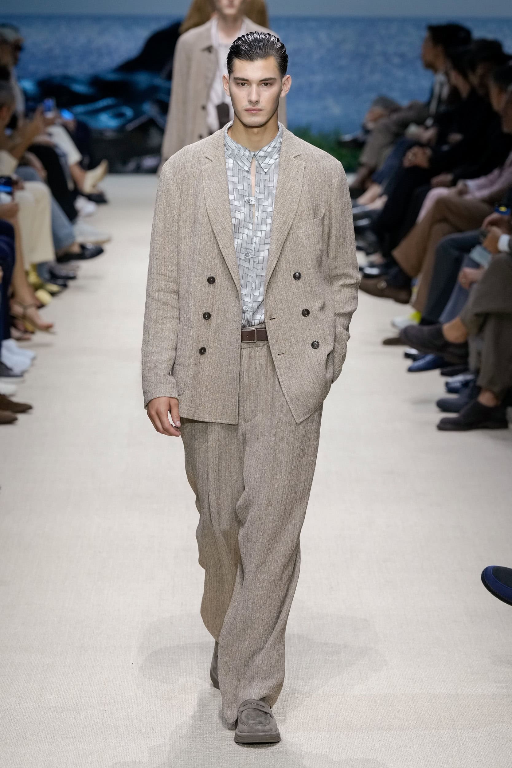 Giorgio Armani Spring 2026 Men's Fashion Show