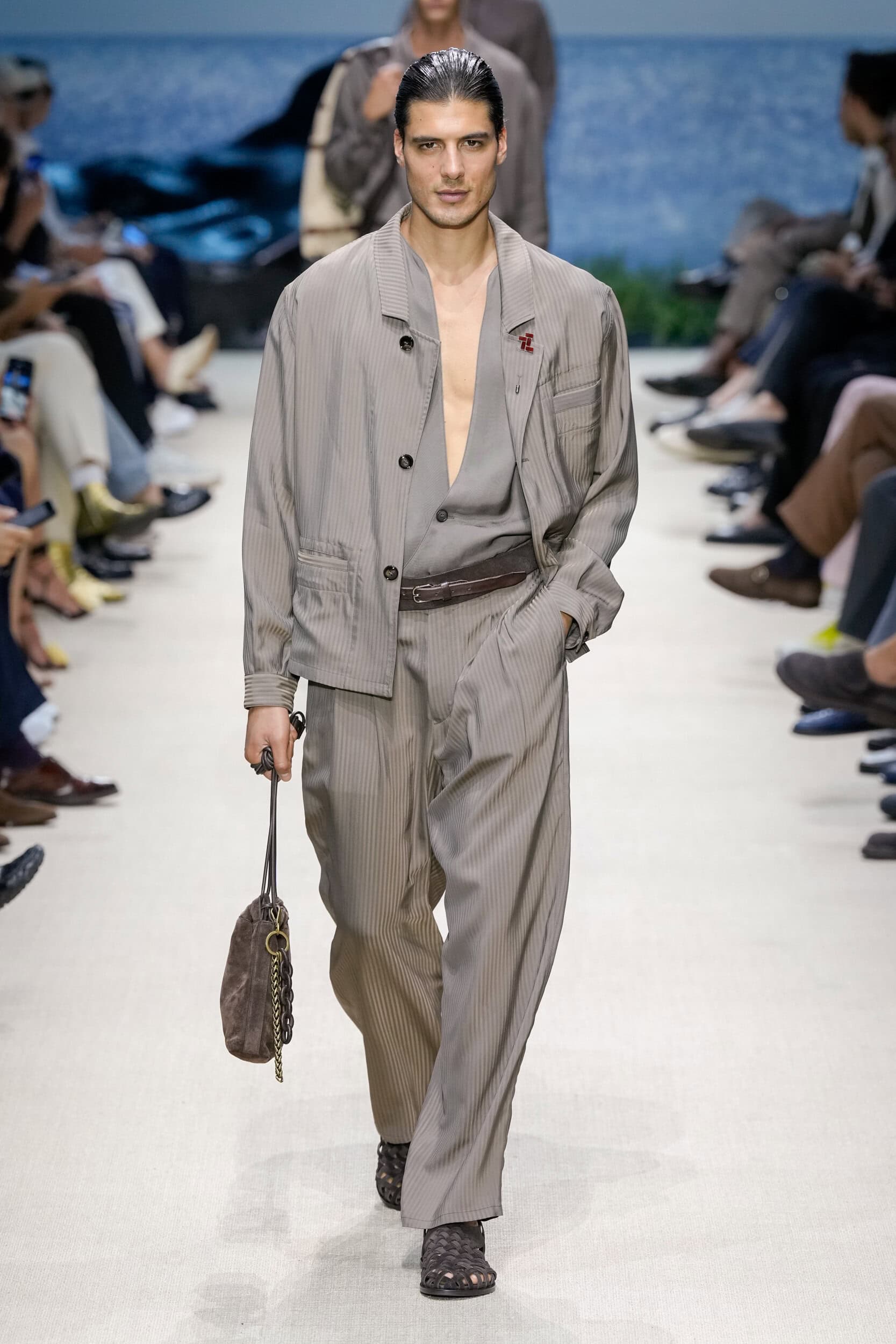 Giorgio Armani Spring 2026 Men's Fashion Show