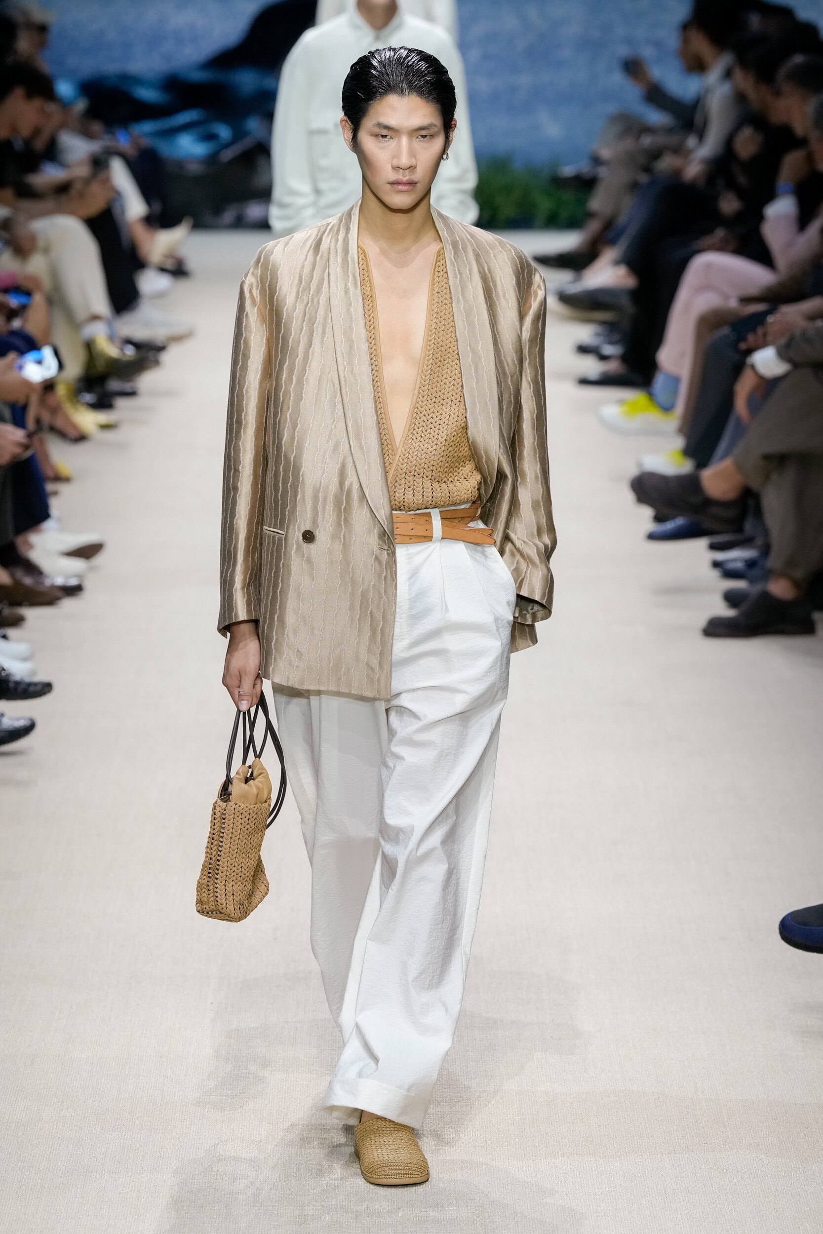 Giorgio Armani Spring 2026 Men's Fashion Show