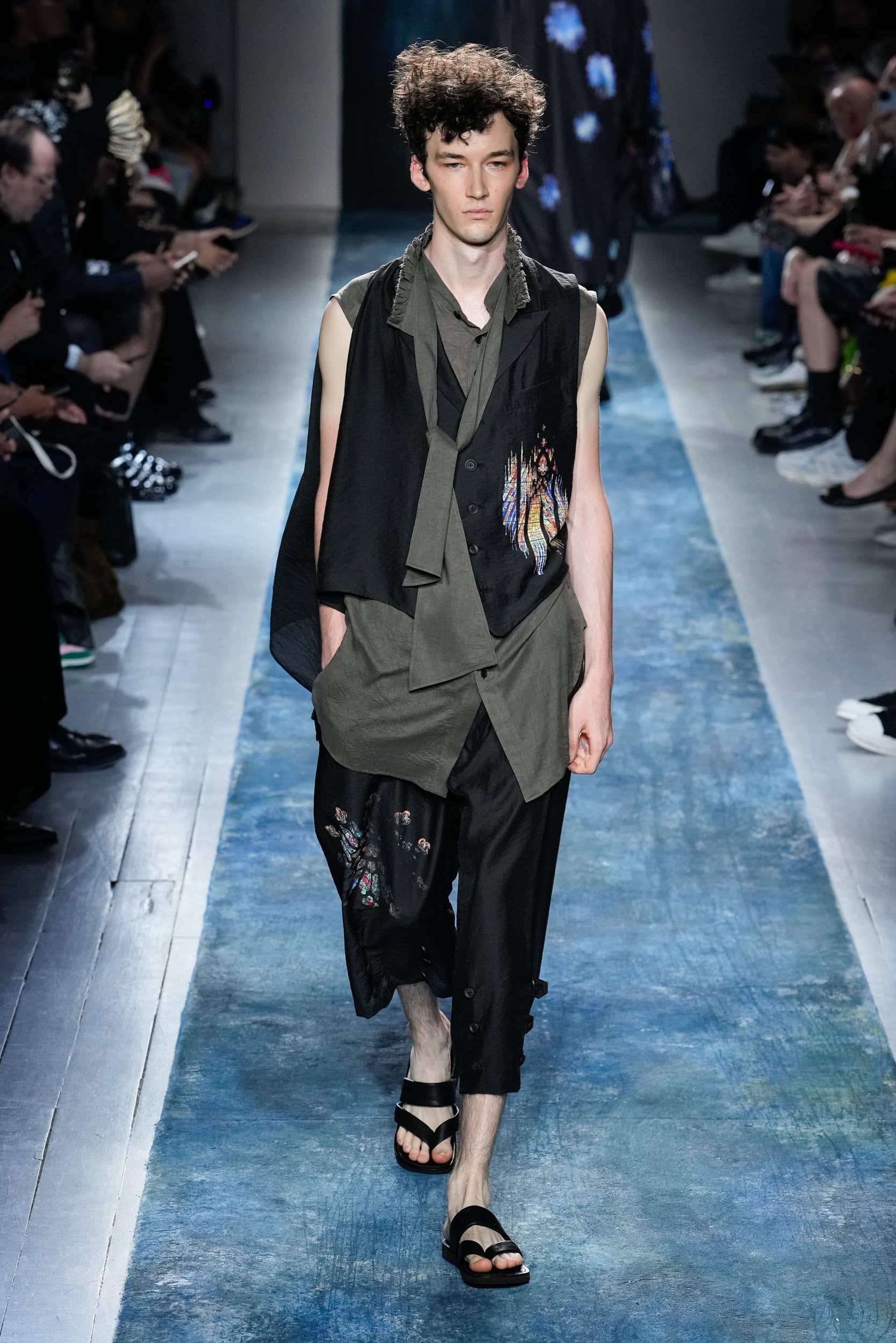 Yohji Yamamoto Spring 2026 Men's Fashion Show