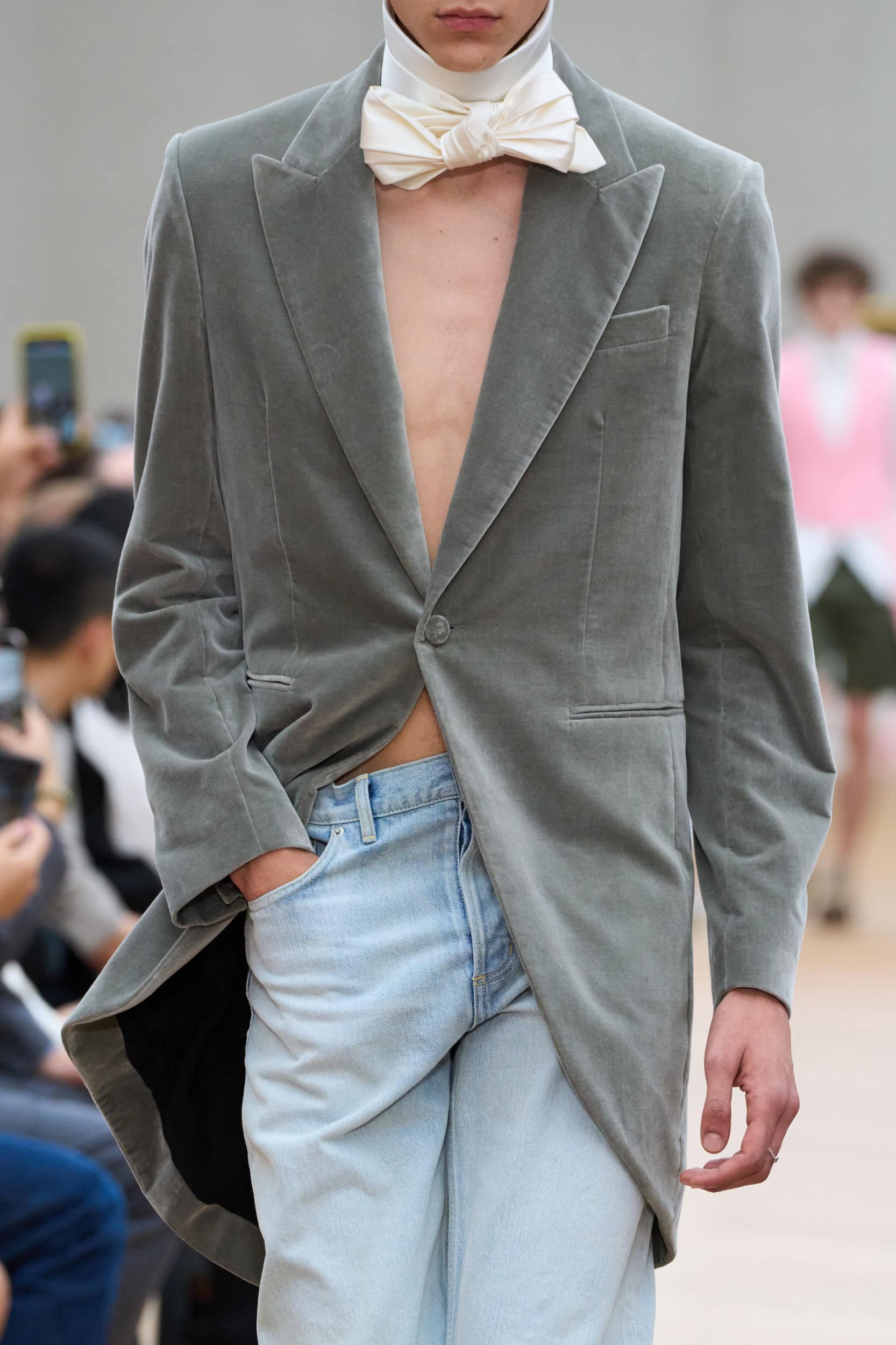 Dior Men Spring 2026 Men's Fashion Show Details