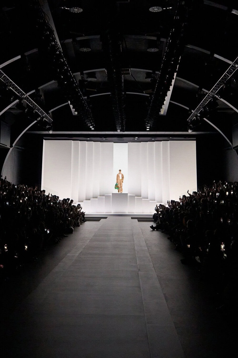 Dolce & Gabbana Spring 2026 Men's Fashion Show Atmosphere