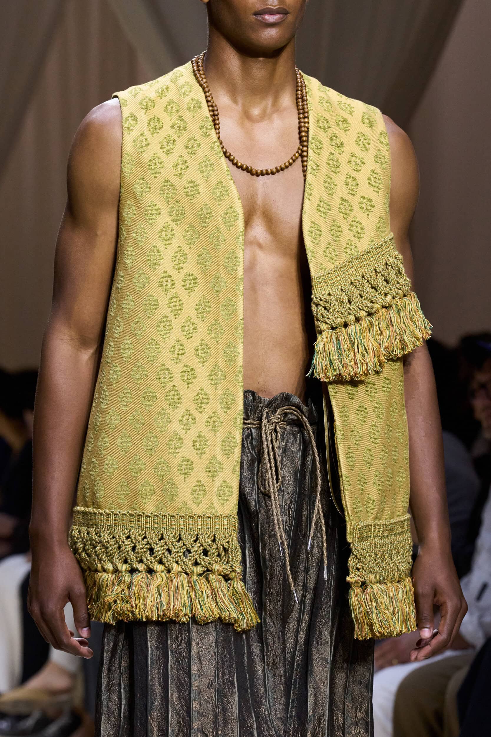 Emporio Armani Spring 2026 Men's Fashion Show Details