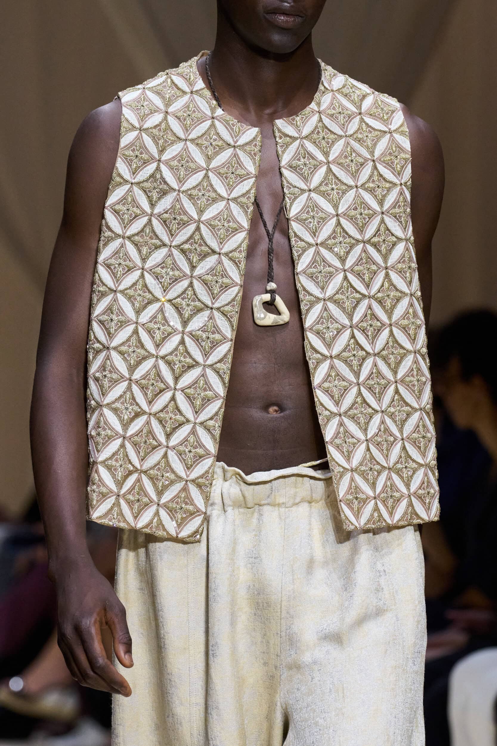 Emporio Armani Spring 2026 Men's Fashion Show Details