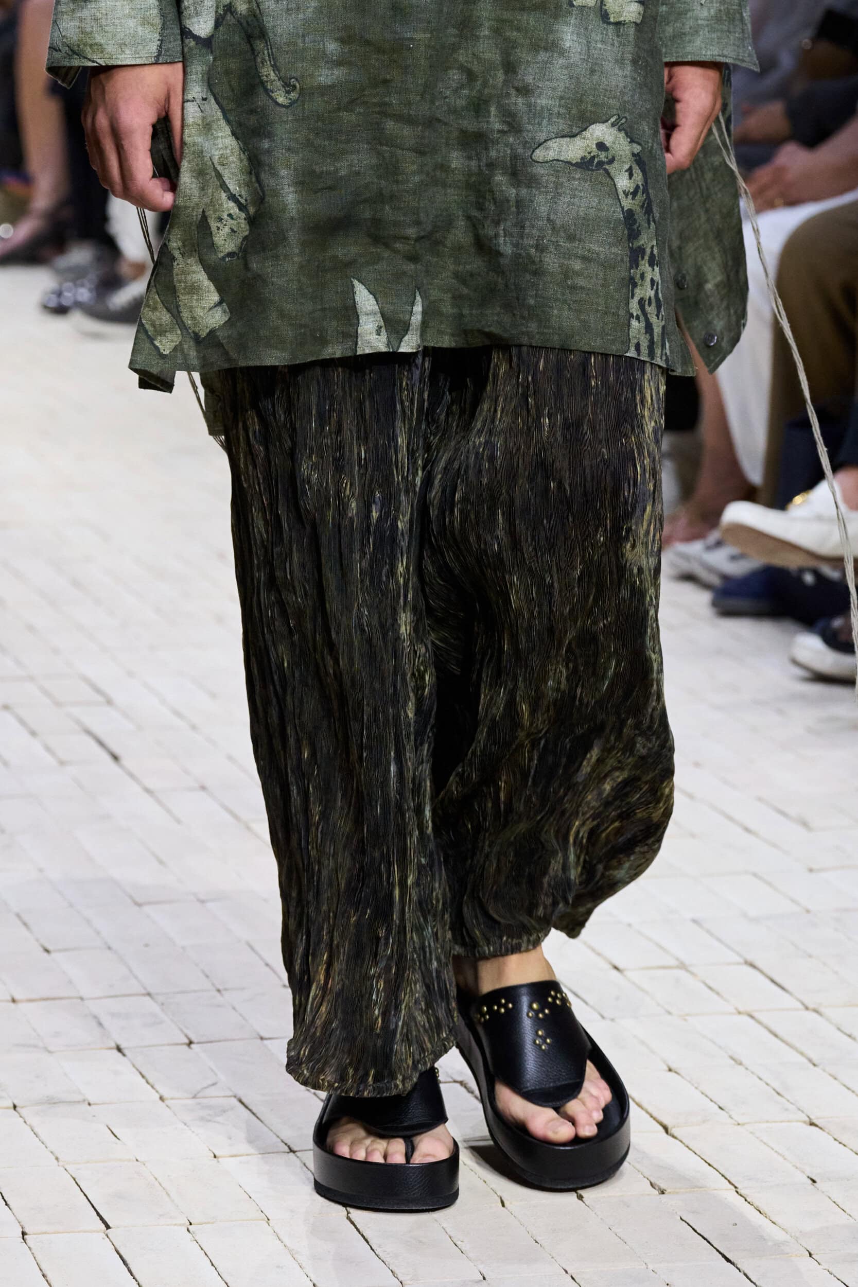 Emporio Armani Spring 2026 Men's Fashion Show Details