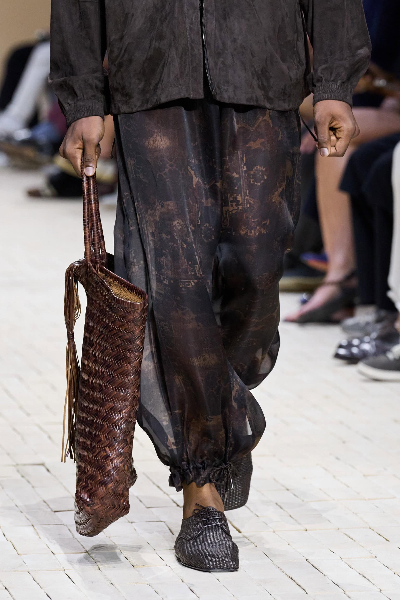 Emporio Armani Spring 2026 Men's Fashion Show Details