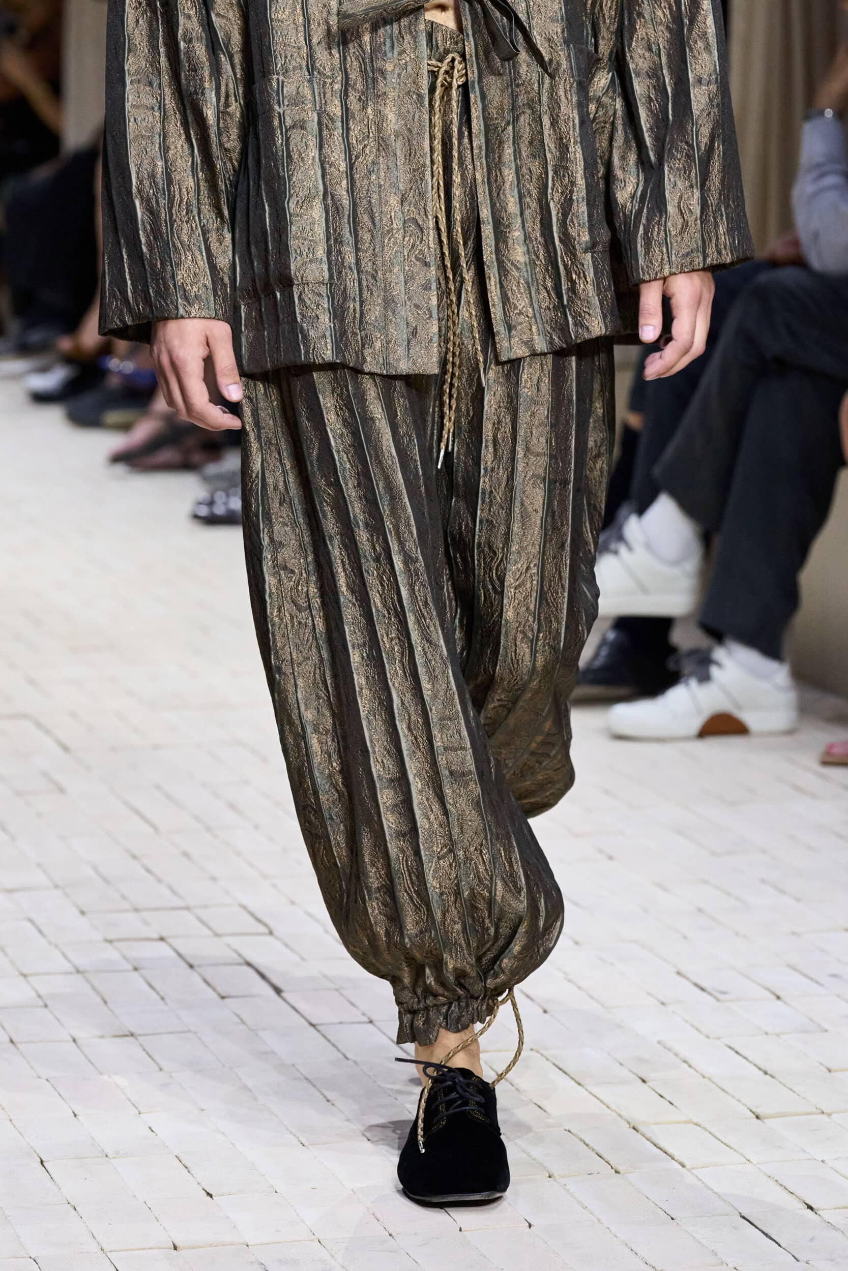 Emporio Armani Spring 2026 Men's Fashion Show Details