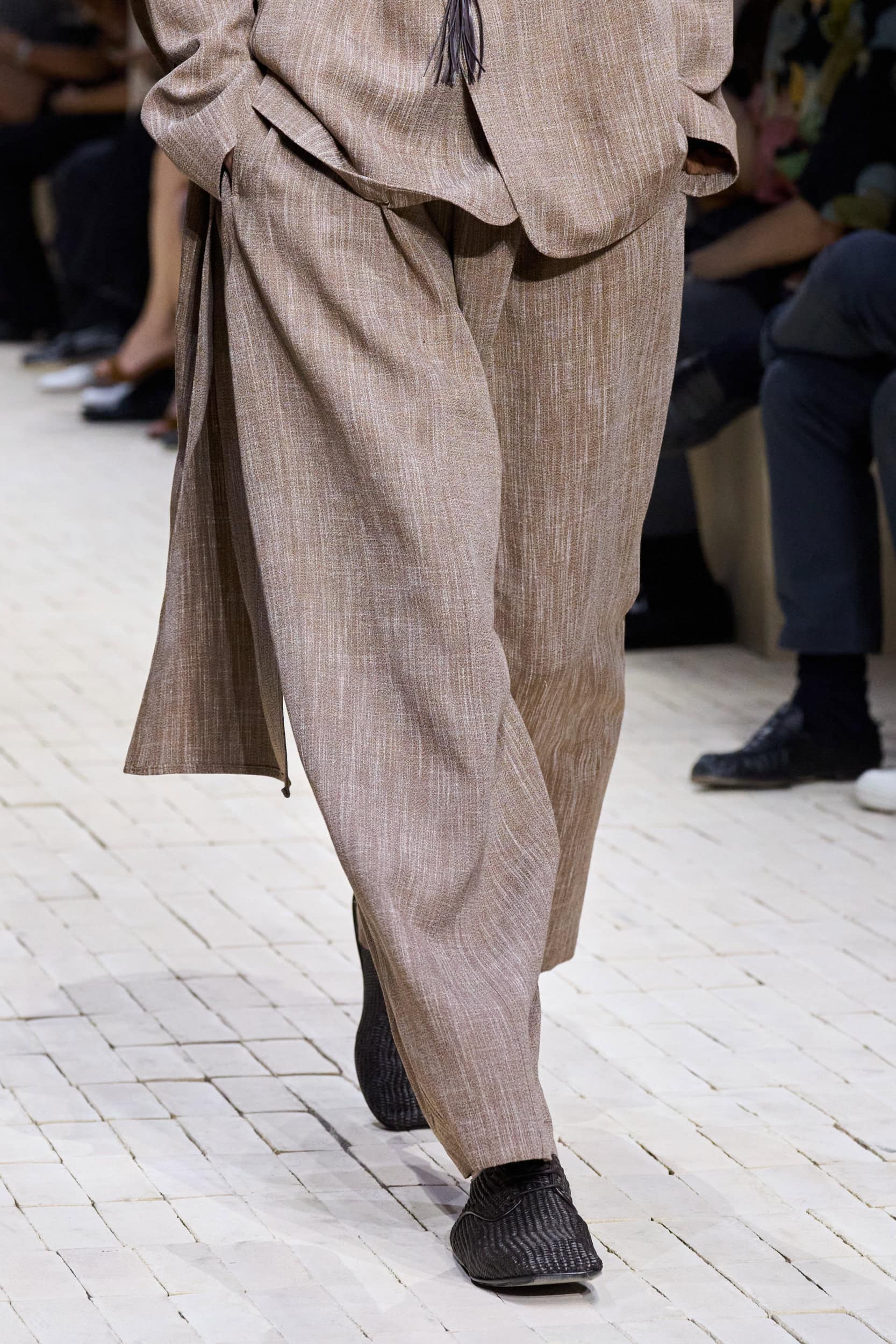 Emporio Armani Spring 2026 Men's Fashion Show Details