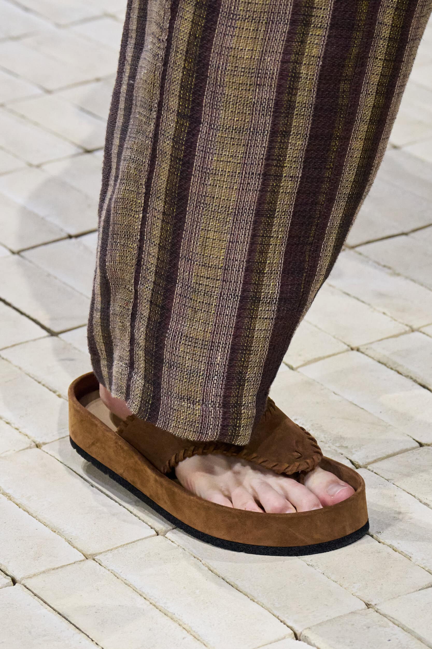 Emporio Armani Spring 2026 Men's Fashion Show Details