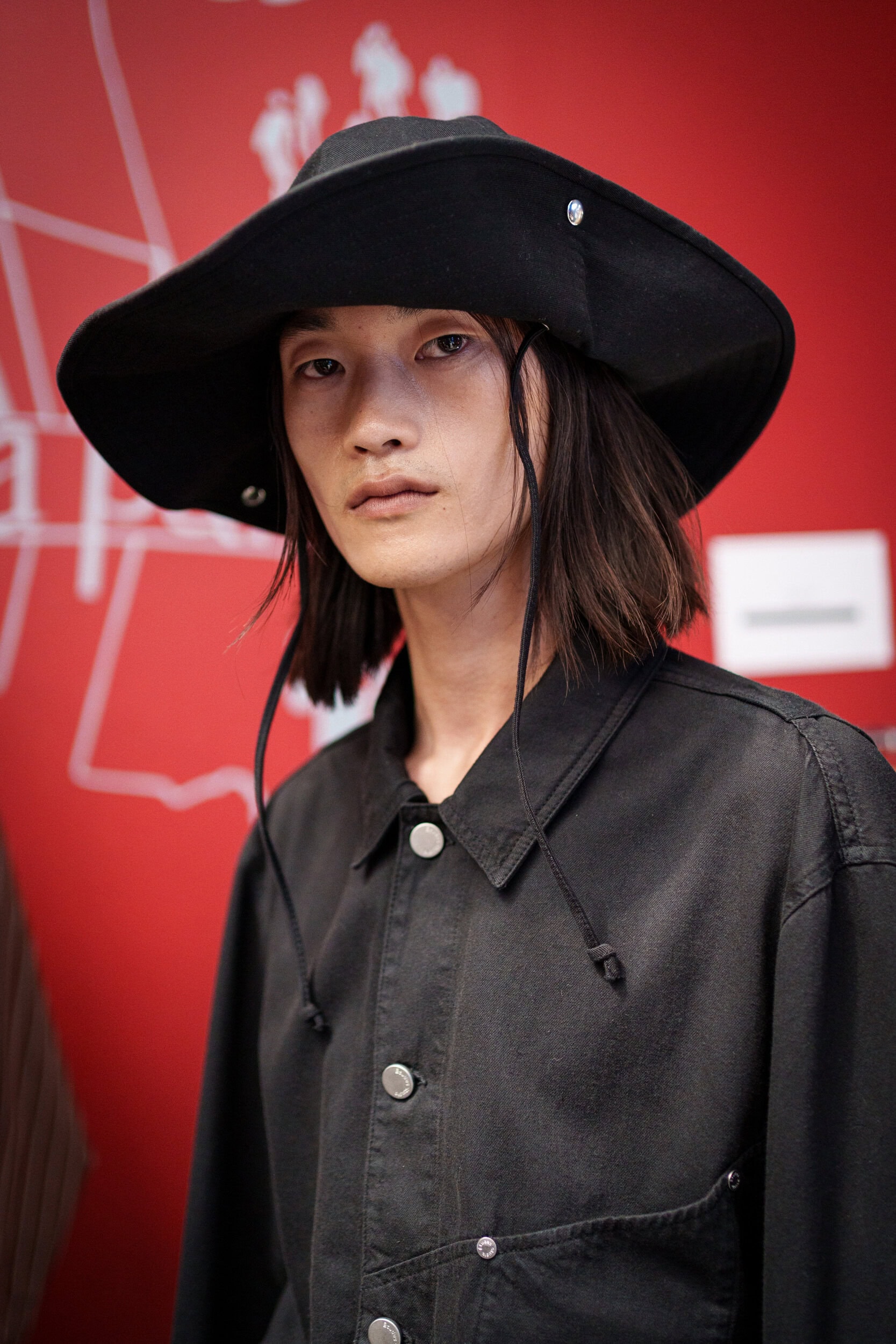 Etudes Spring 2026 Men's Fashion Show Backstage
