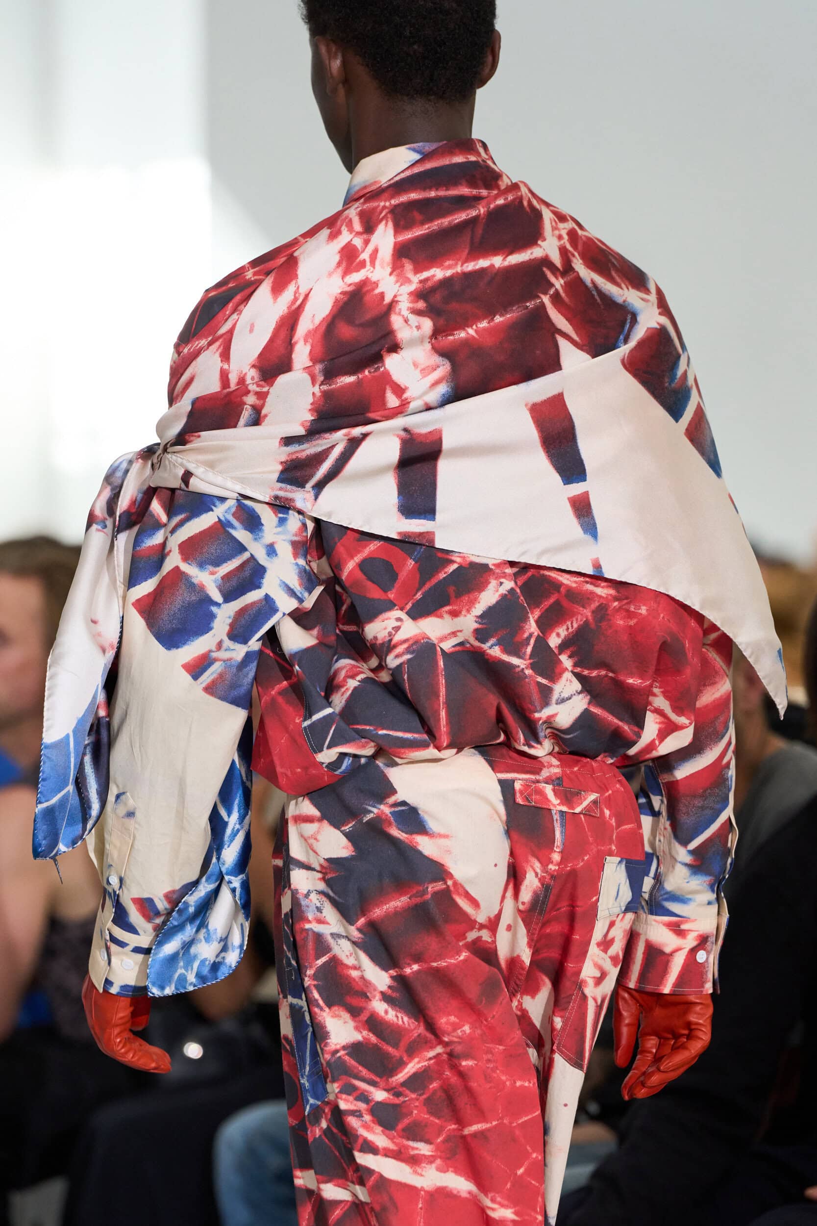 Etudes Spring 2026 Men's Fashion Show Details