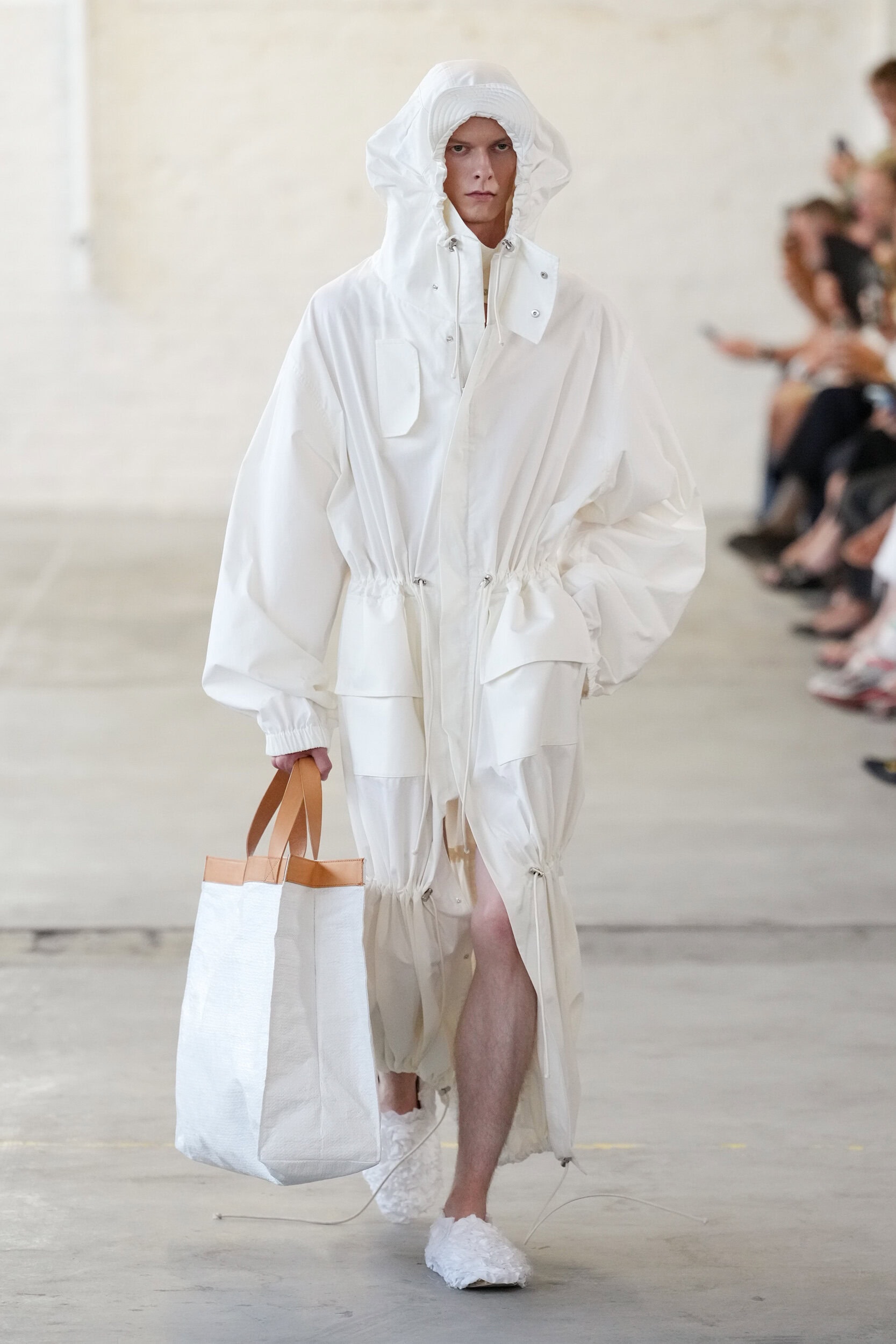 Hed Mayner Spring 2026 Men's Fashion Show